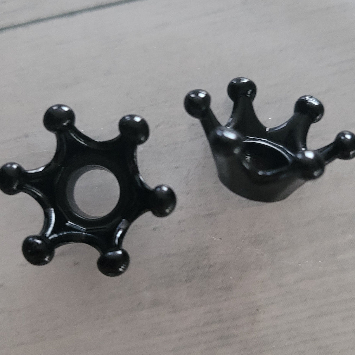 Crowns- black lightweight