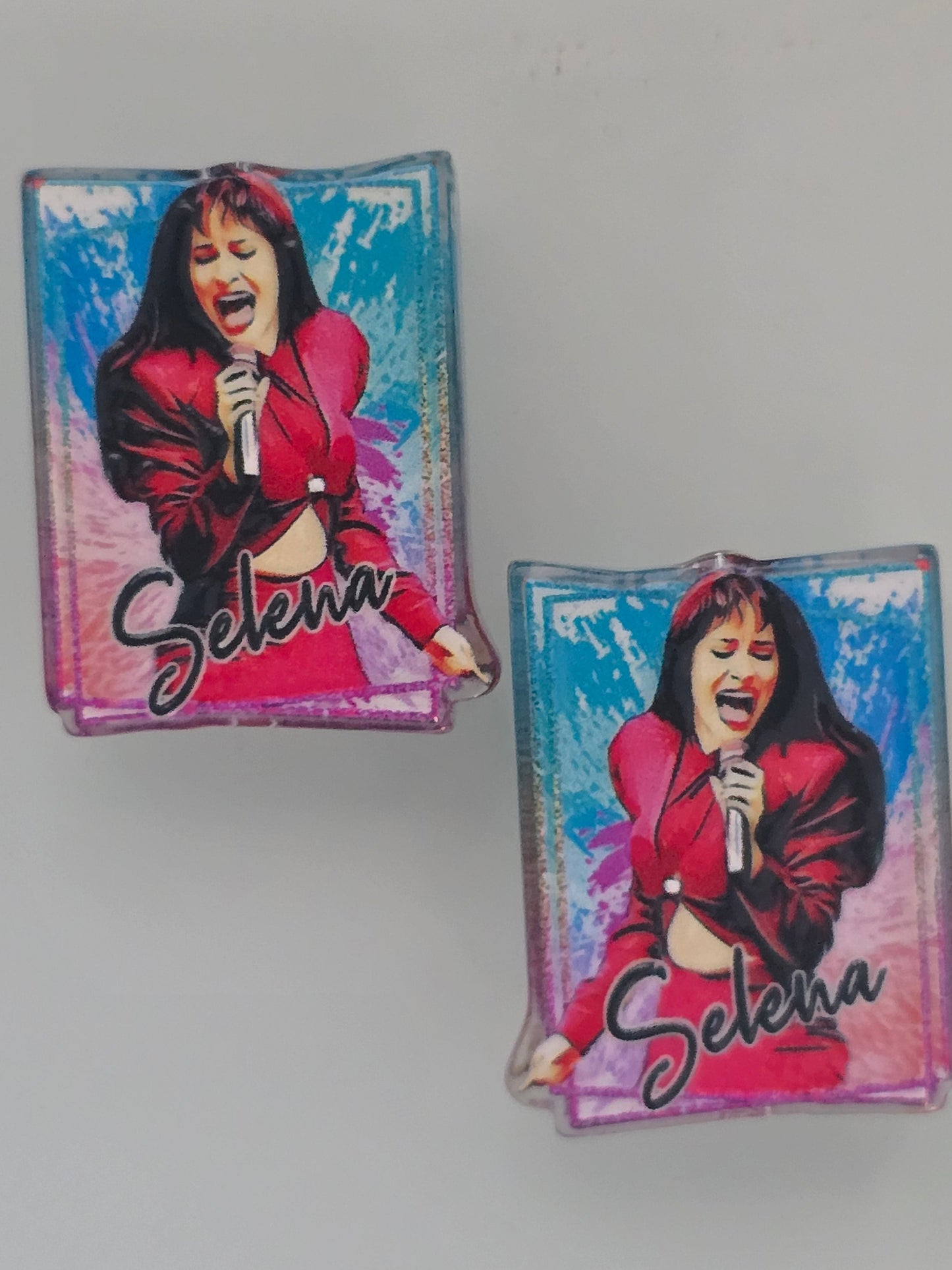 Acrylic focal beads singer