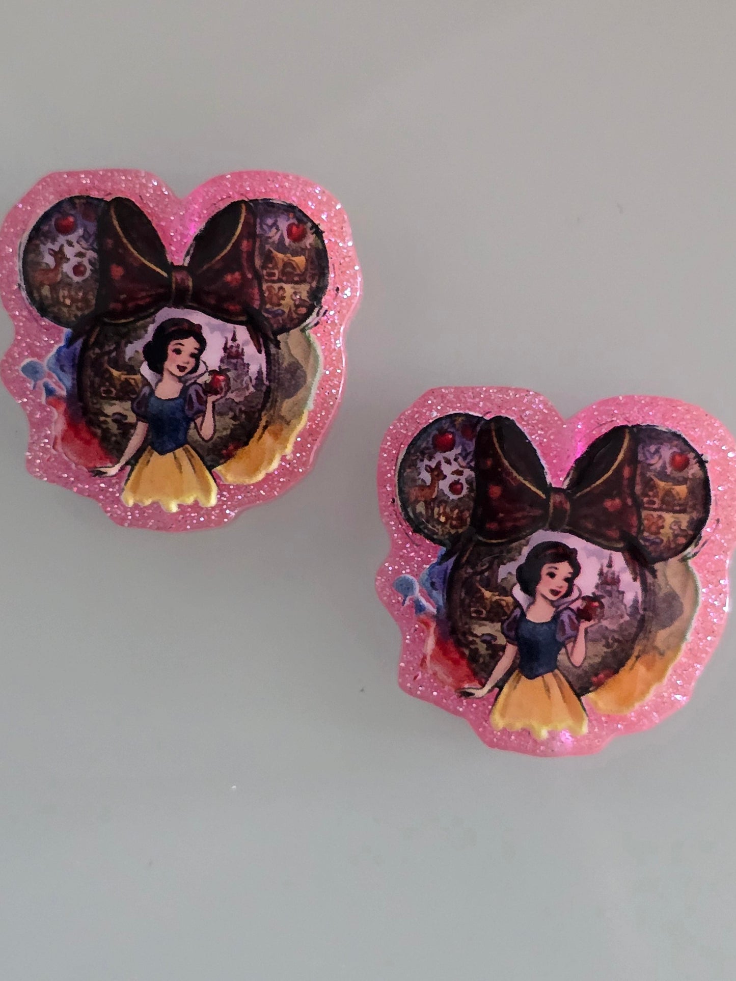 Acrylic focal beads DS princess