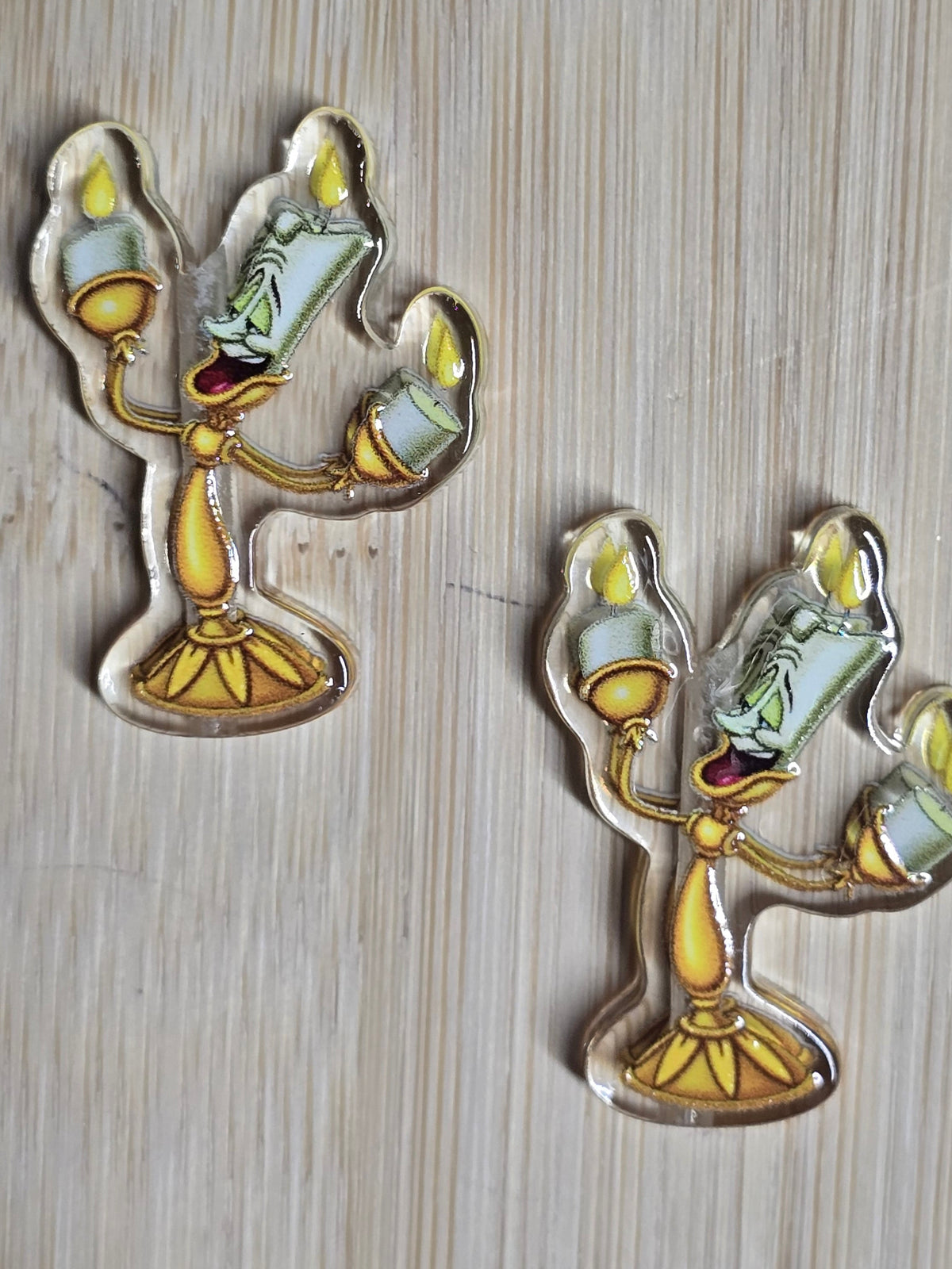 Focal- acrylic focal beads