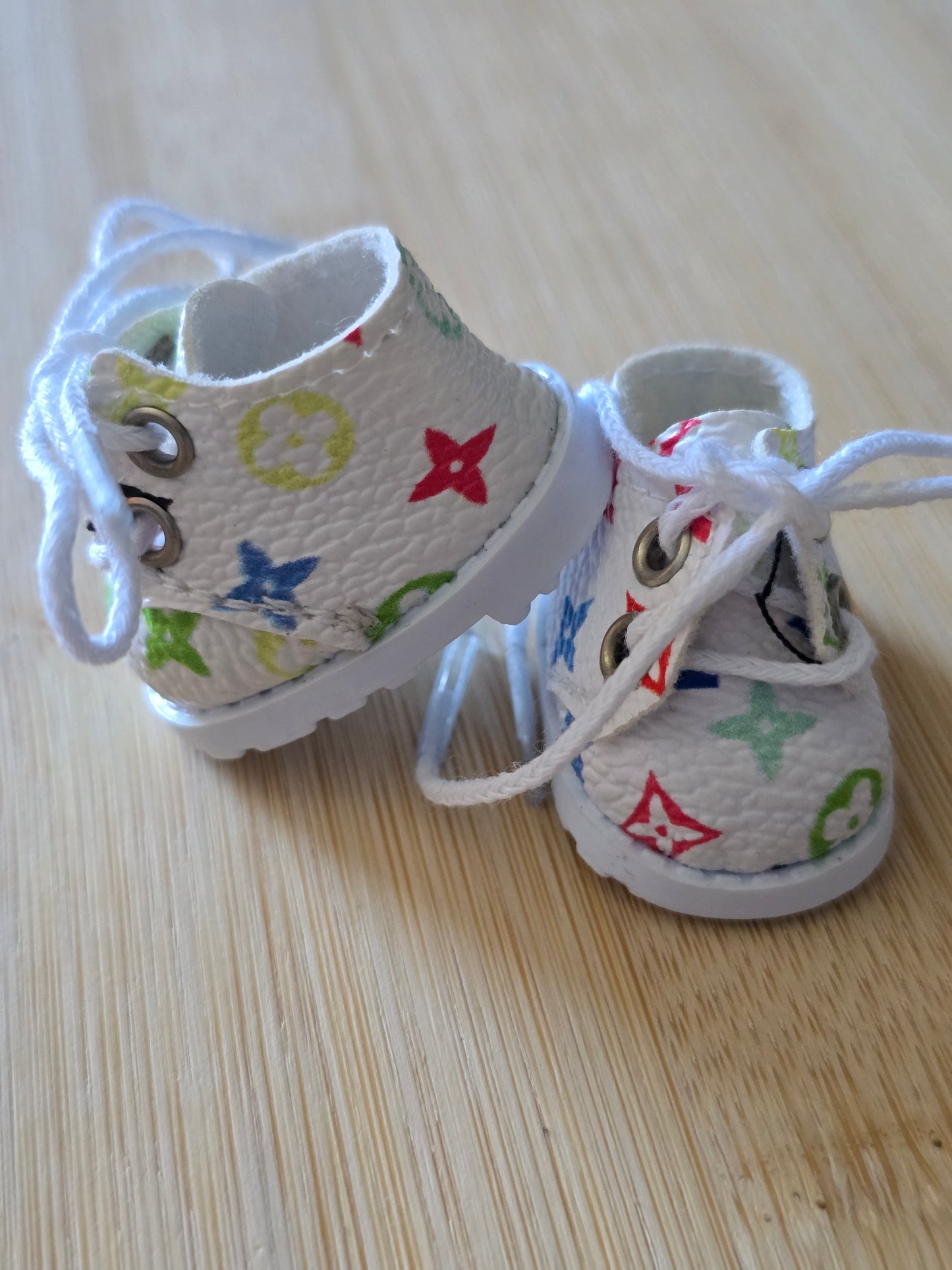 Boots fit Labubu dolls