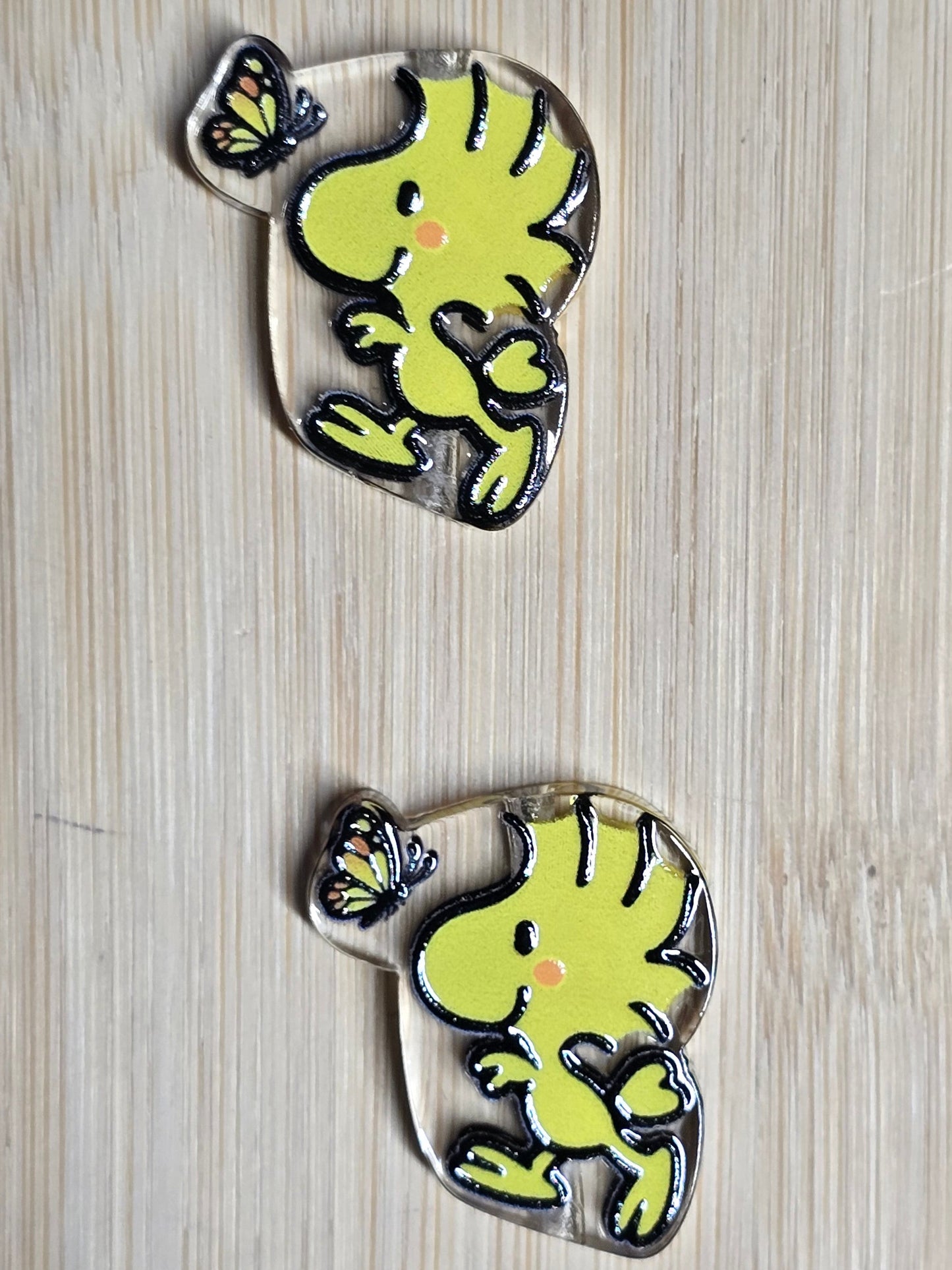 Acrylic focal beads yellow peanuts bird