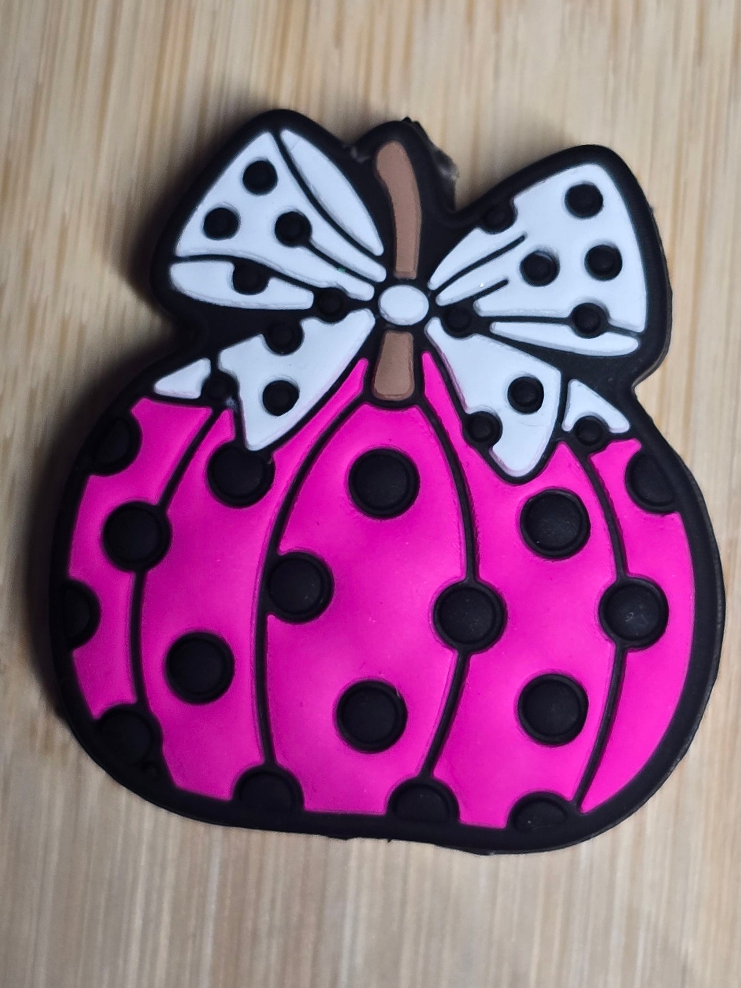 Focal silicone beads pink pumpkin