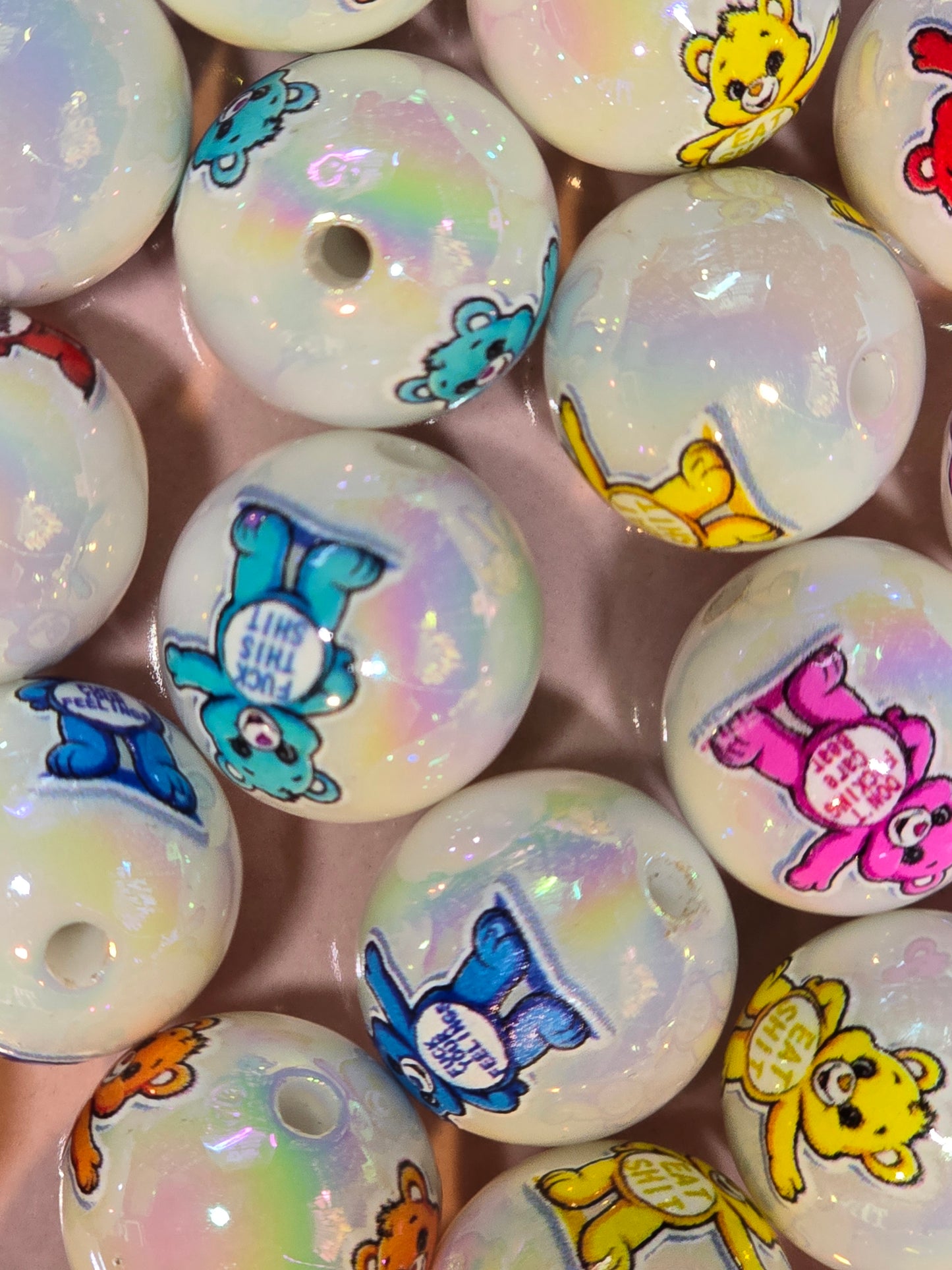 Acrylic 16mm white swearbears beads