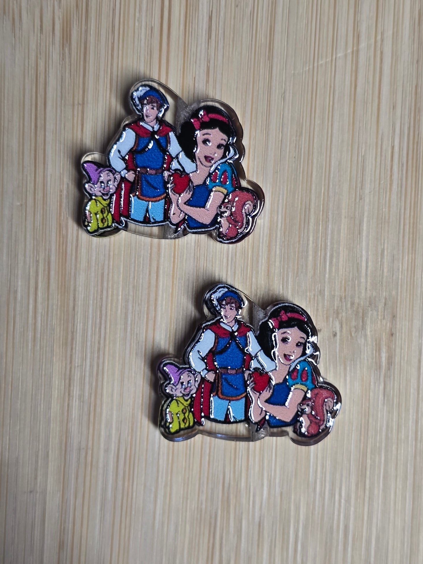 Acrylic focal beads DS forest princess couple