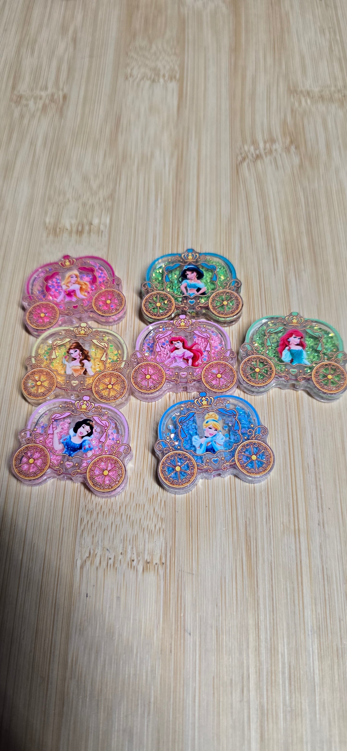 Acrylic shaker focal beads princess mix