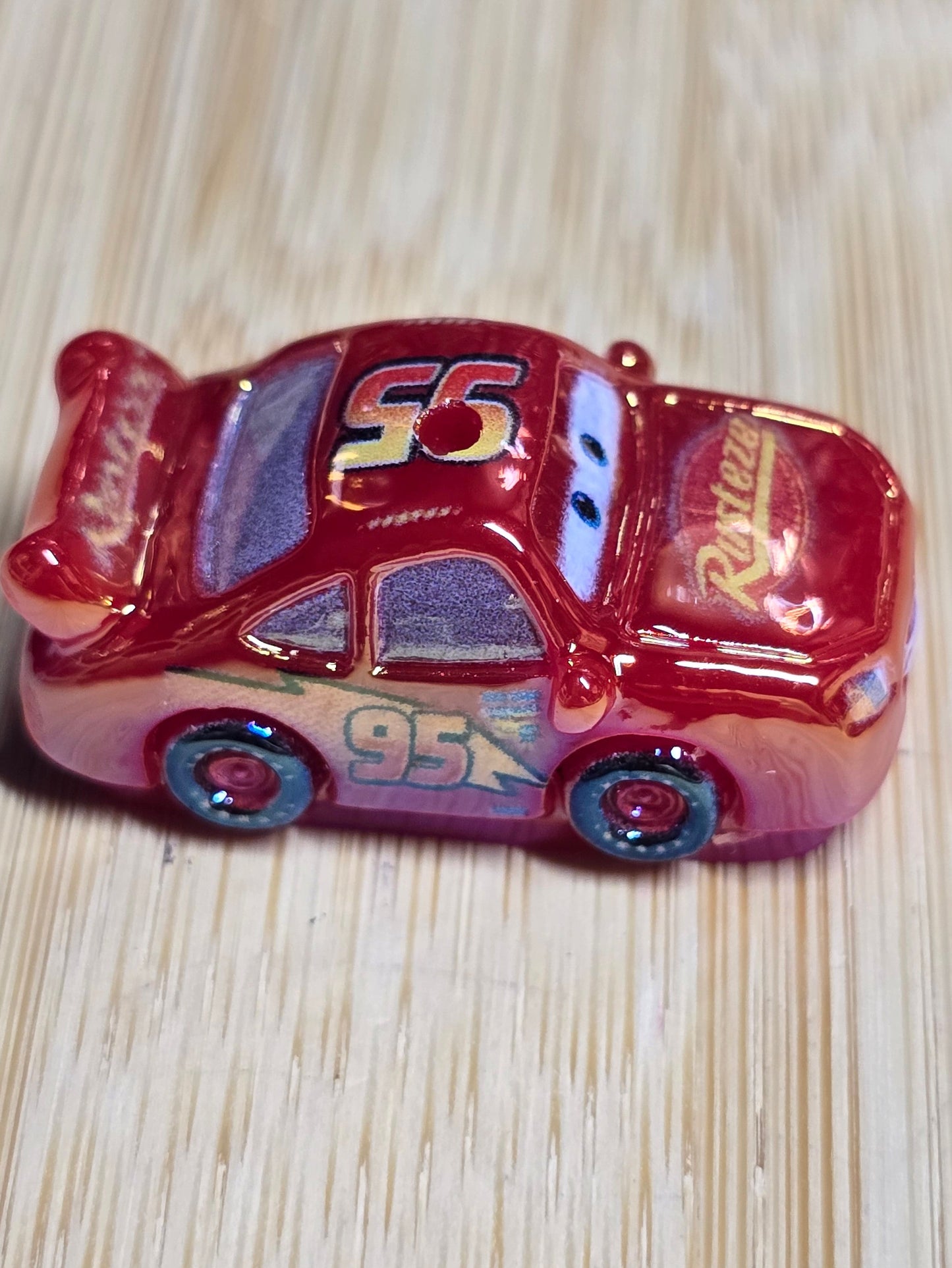 Acrylic beads DS movie character- red car