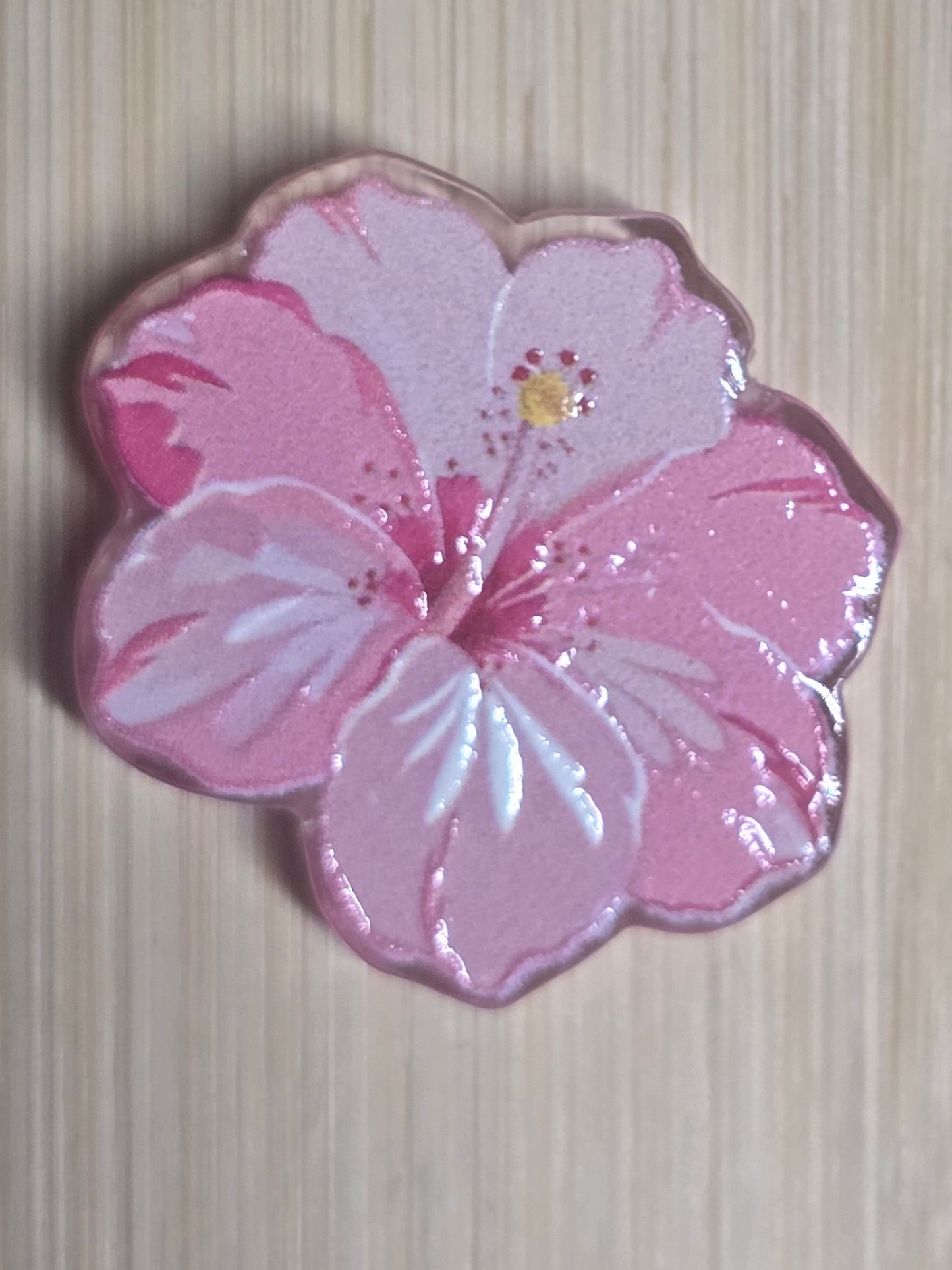 Acrylic focal beads light pink tropical flower