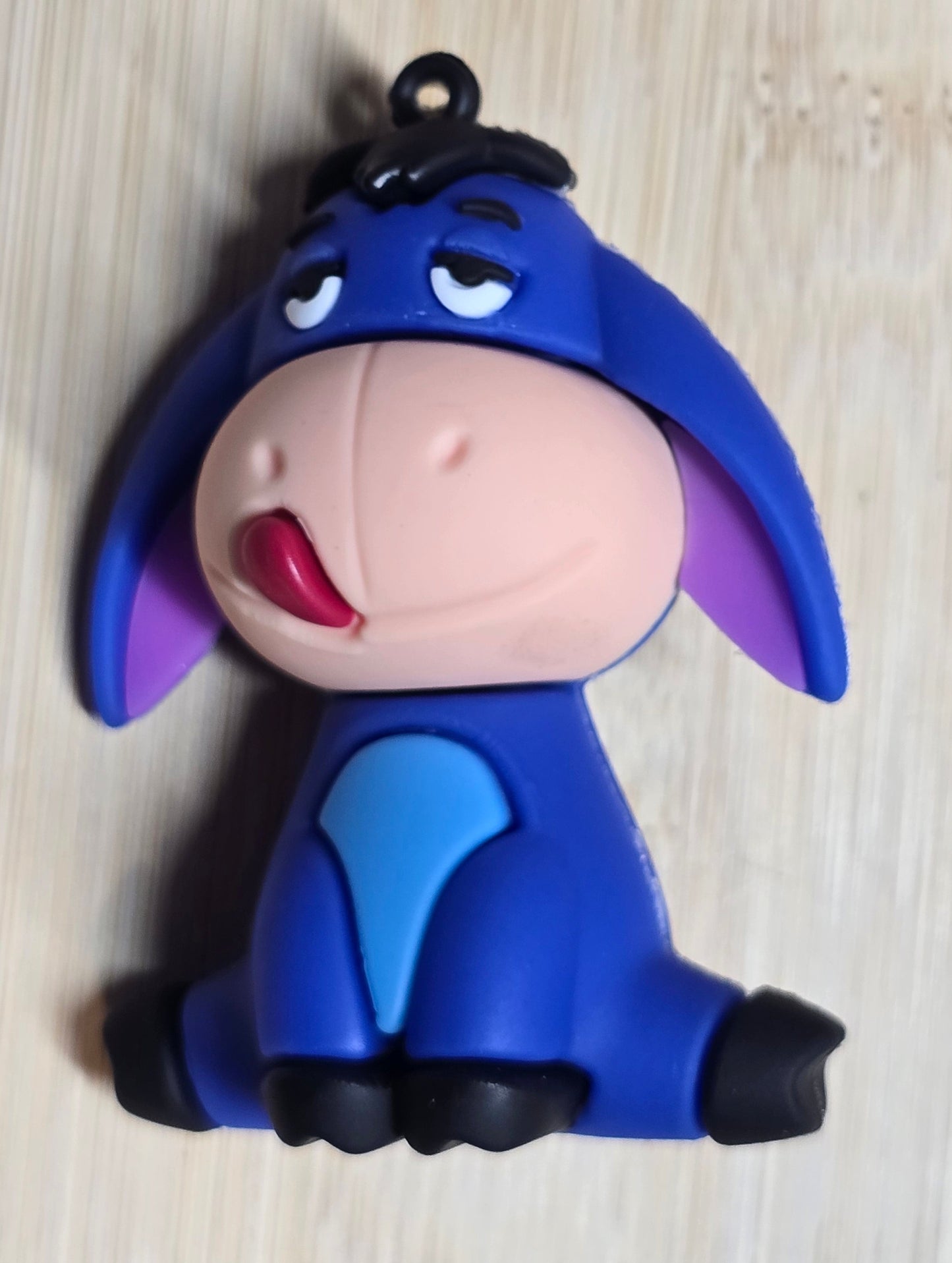 Keychain- silicone material DS characters big size