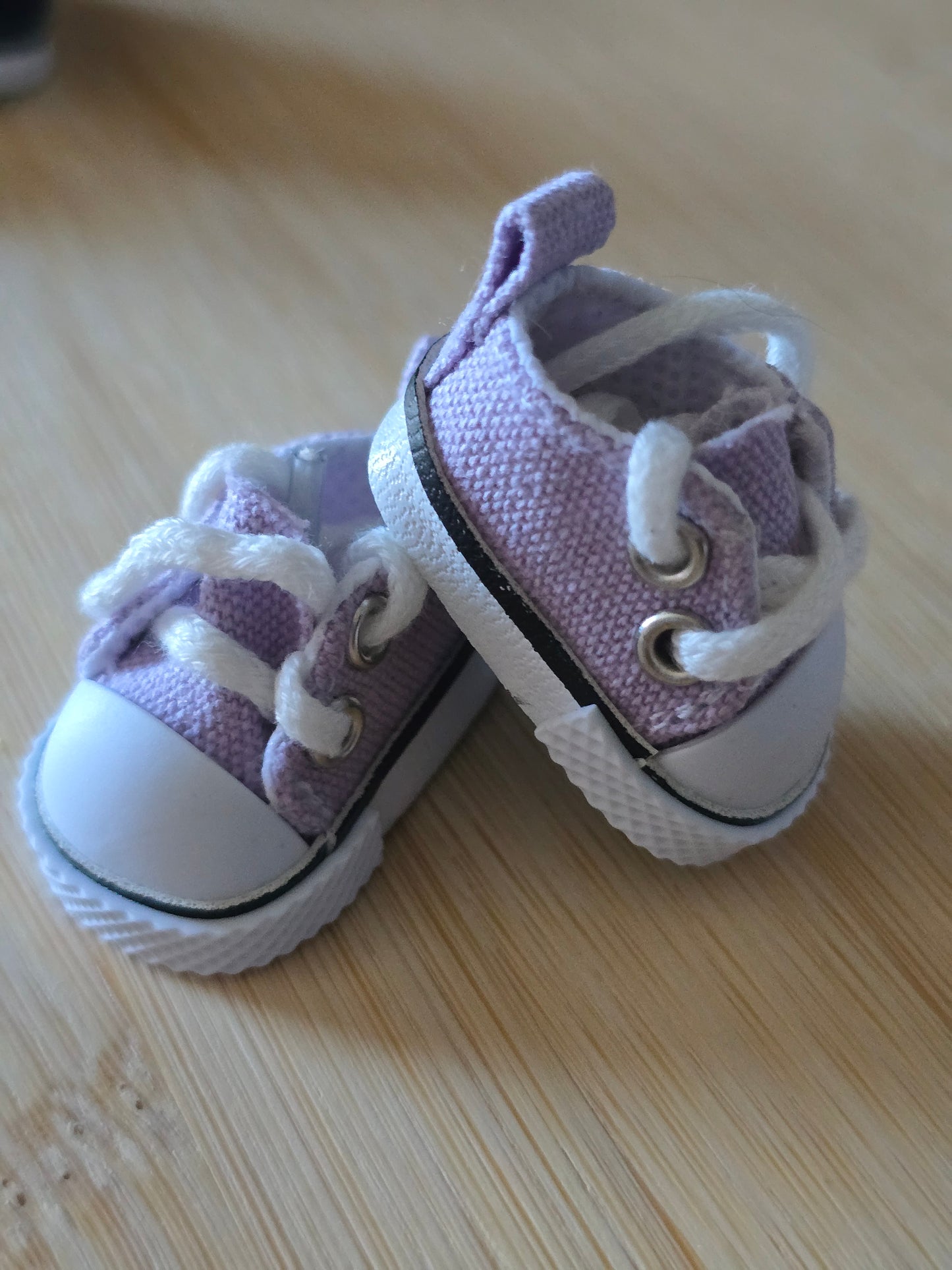 Canvas shoes for Labubu dolls