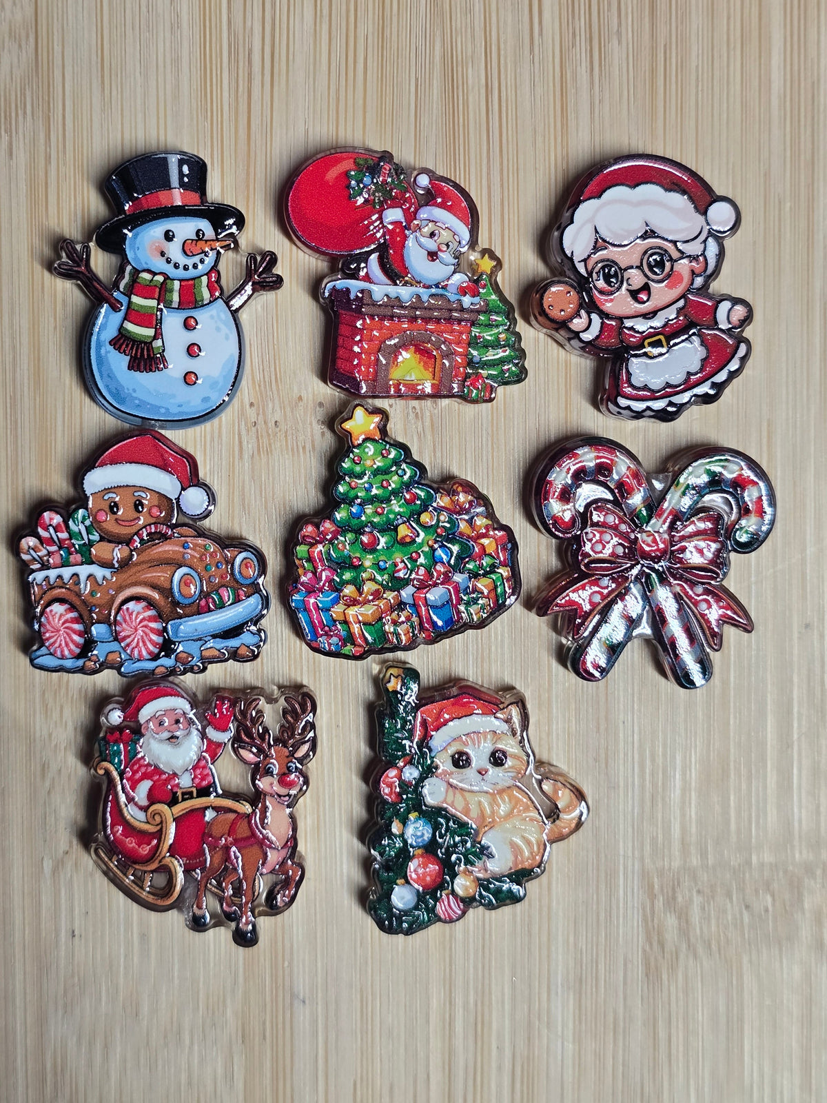 Acrylic focal beads- christmas mix