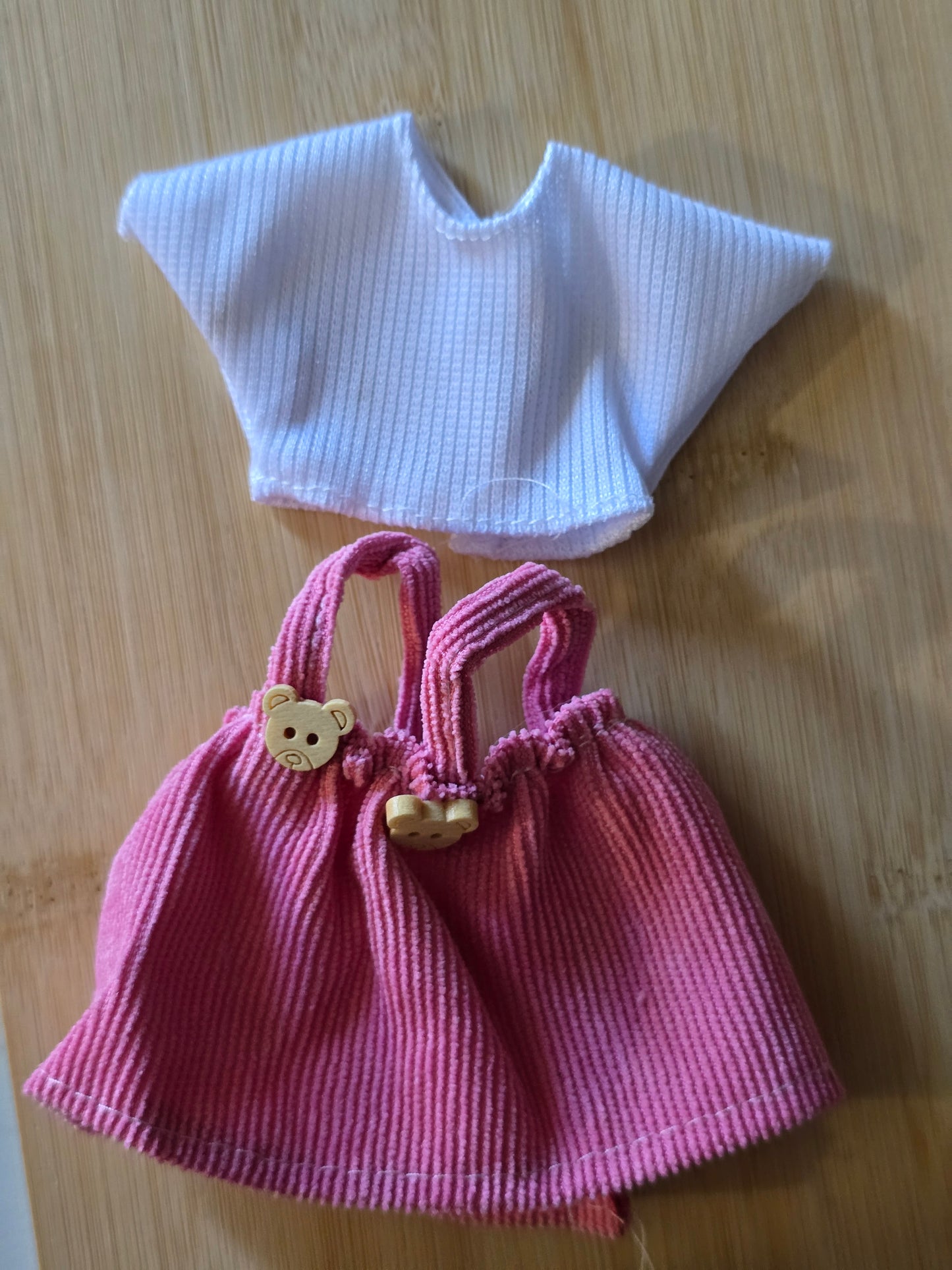 Labubu clothes
