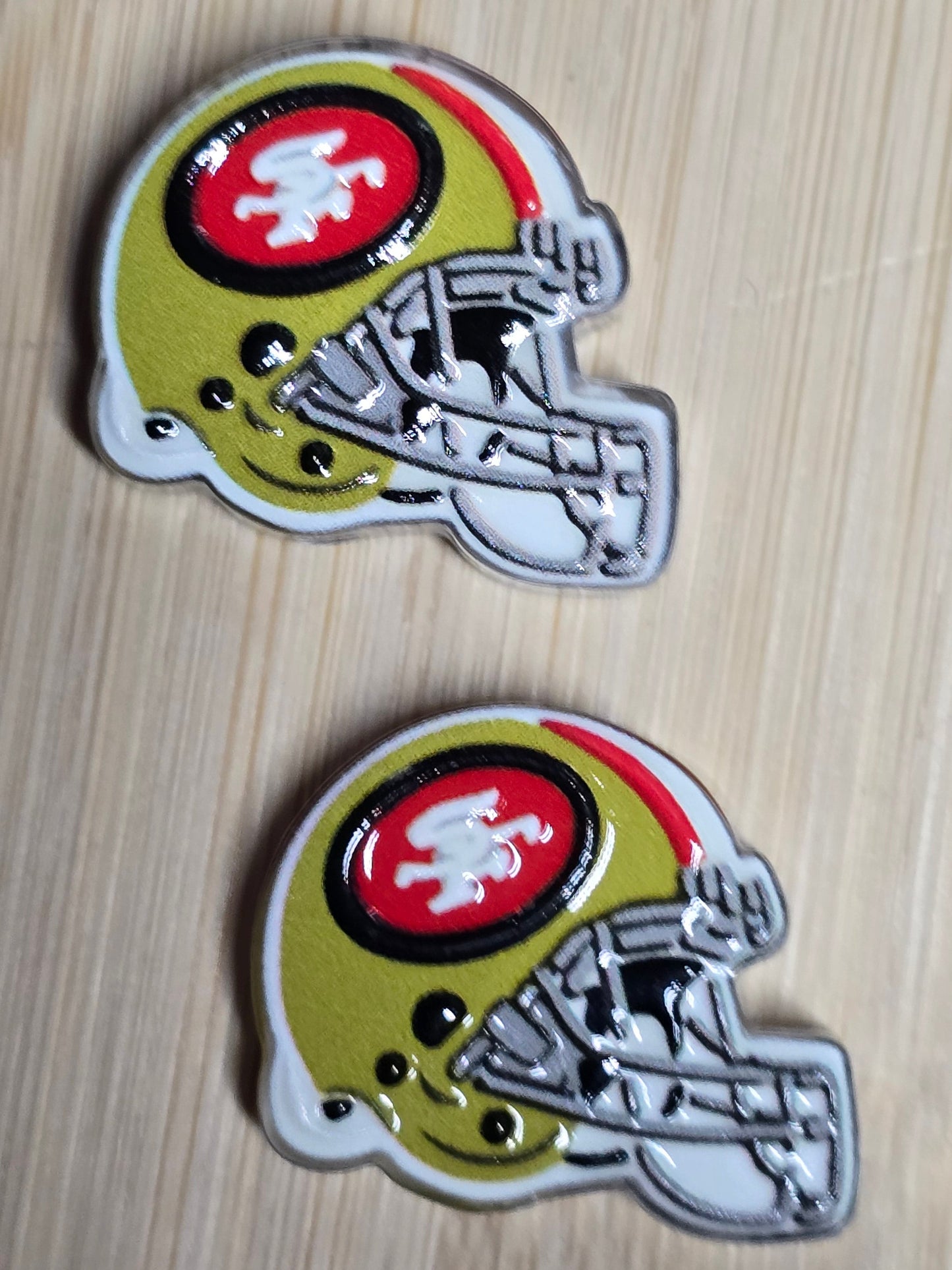 Acrylic focal beads nfl team helmet niners