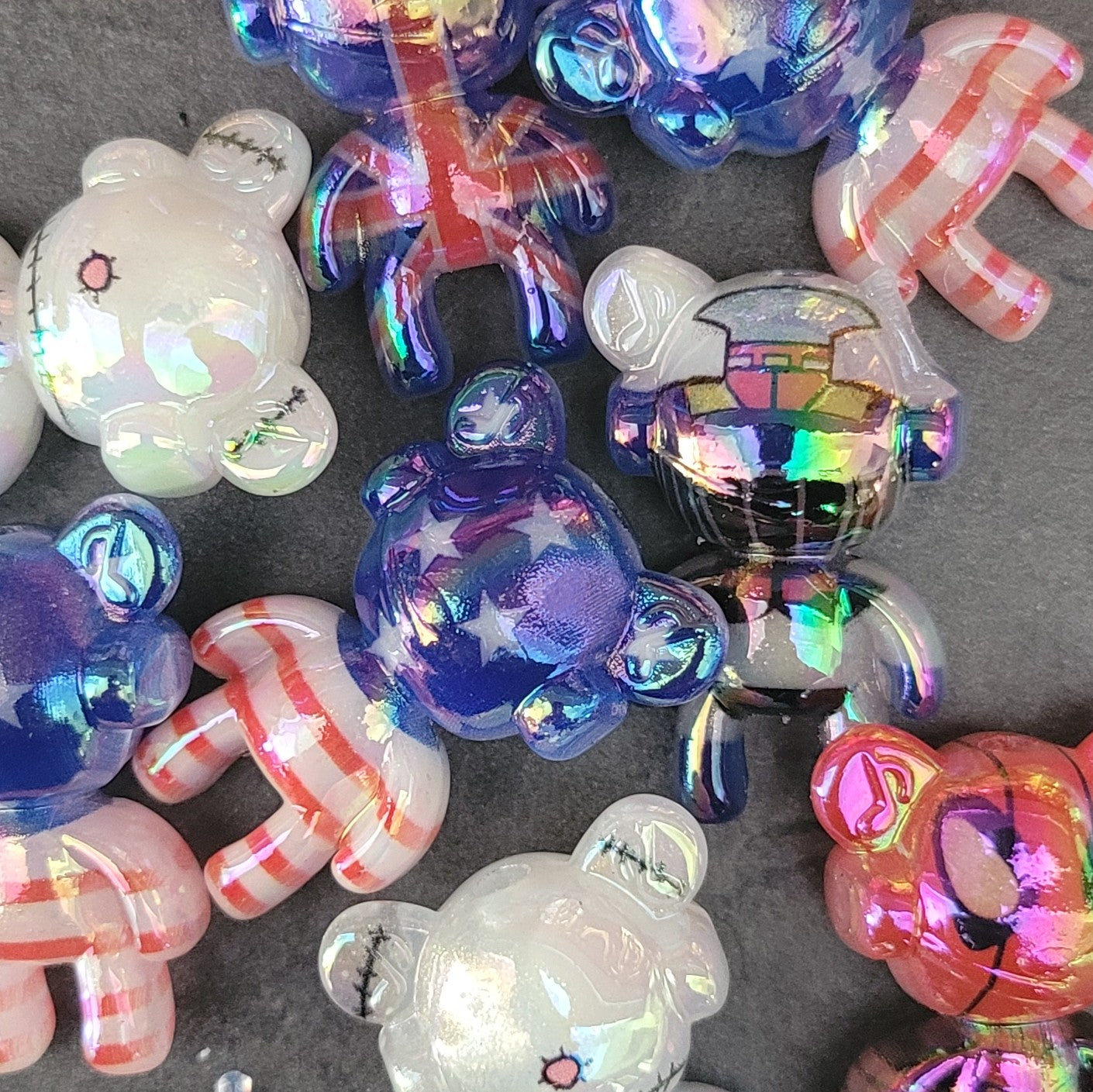 Acrylic bear with various patterns- 20pcs