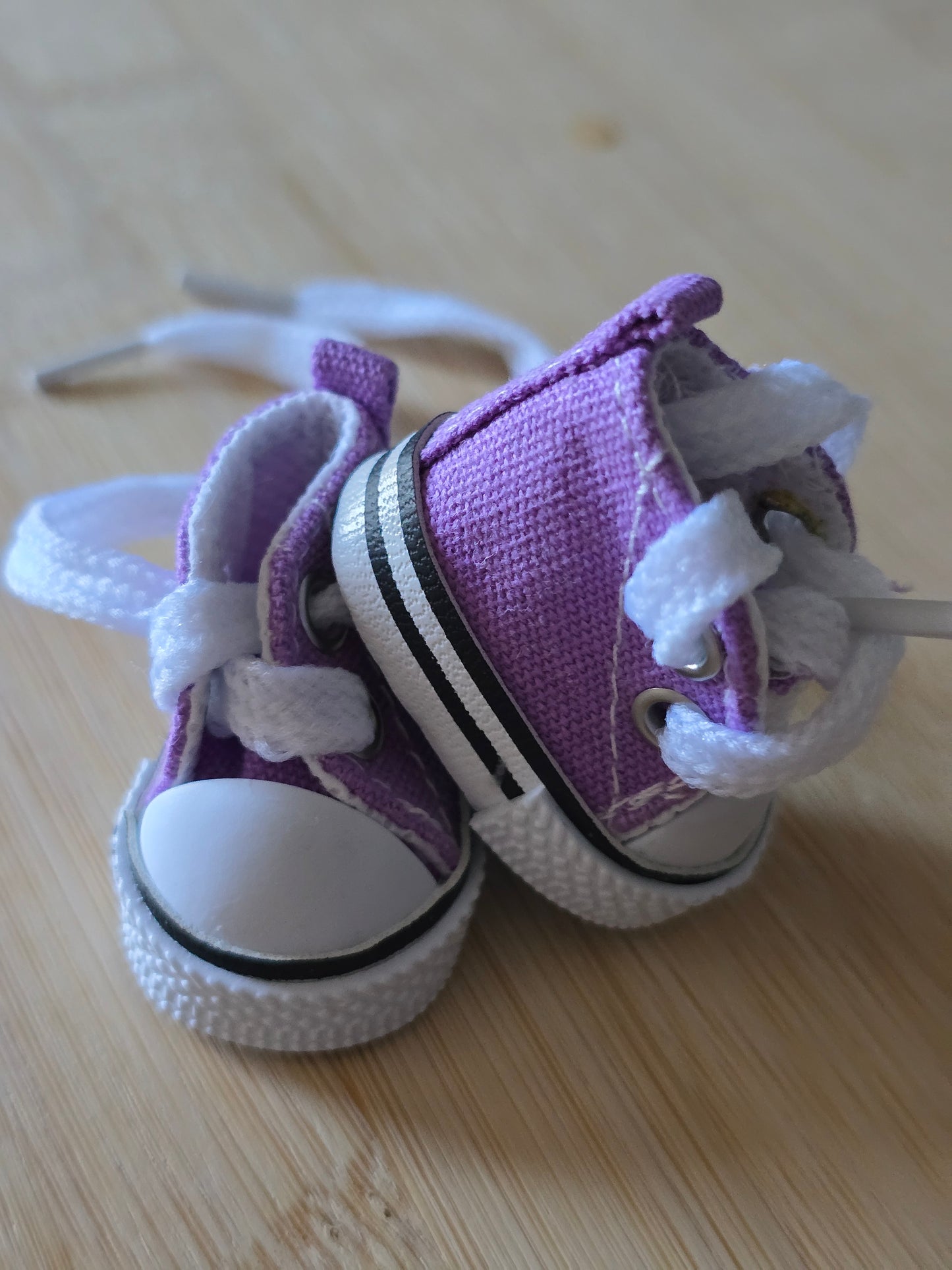 Canvas shoes for Labubu dolls