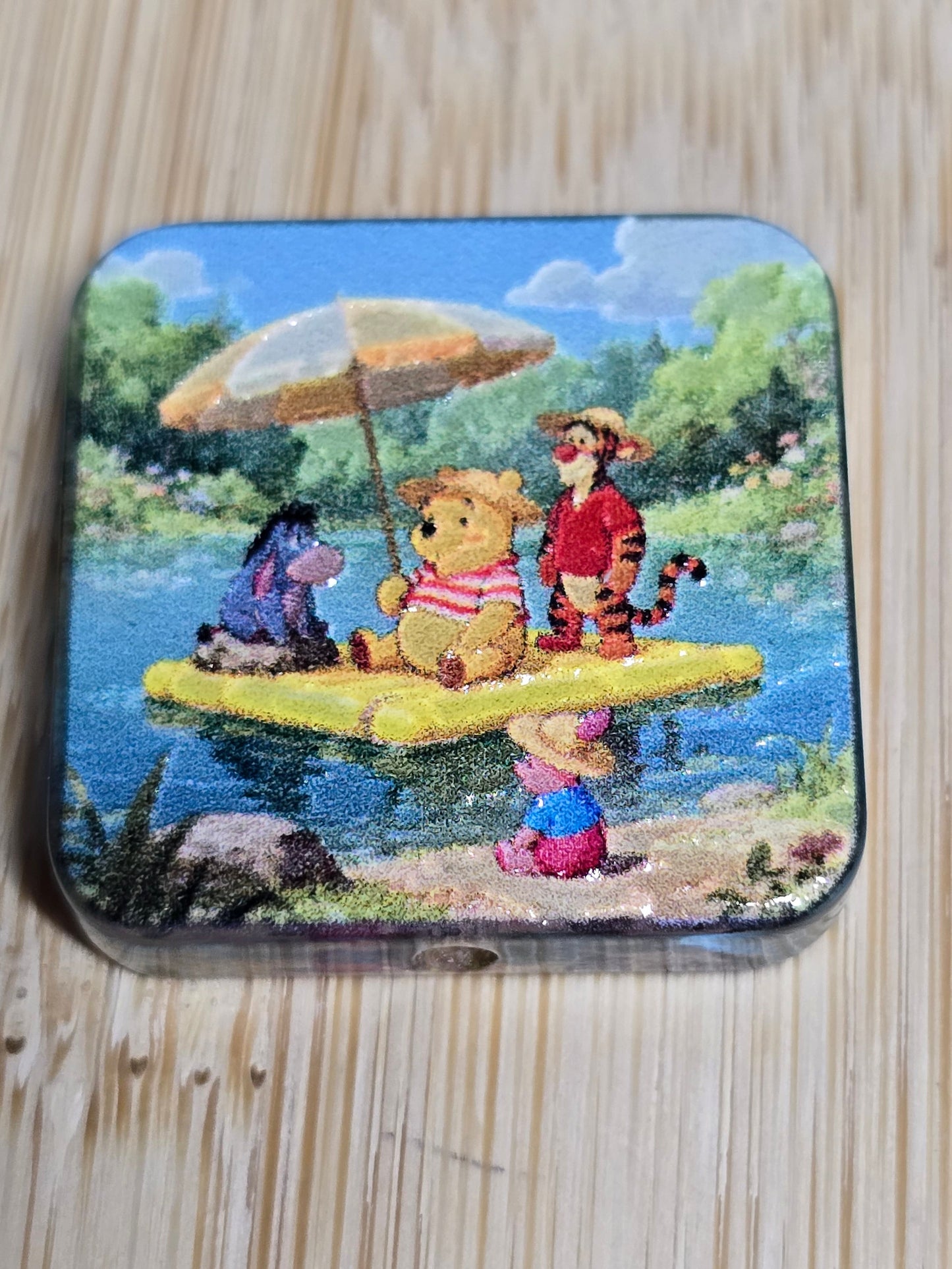 Acrylic focal beads DS family