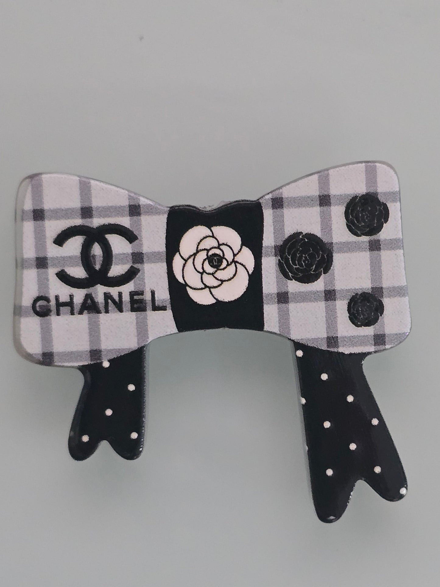 Acrylic focal beads big size designer bow