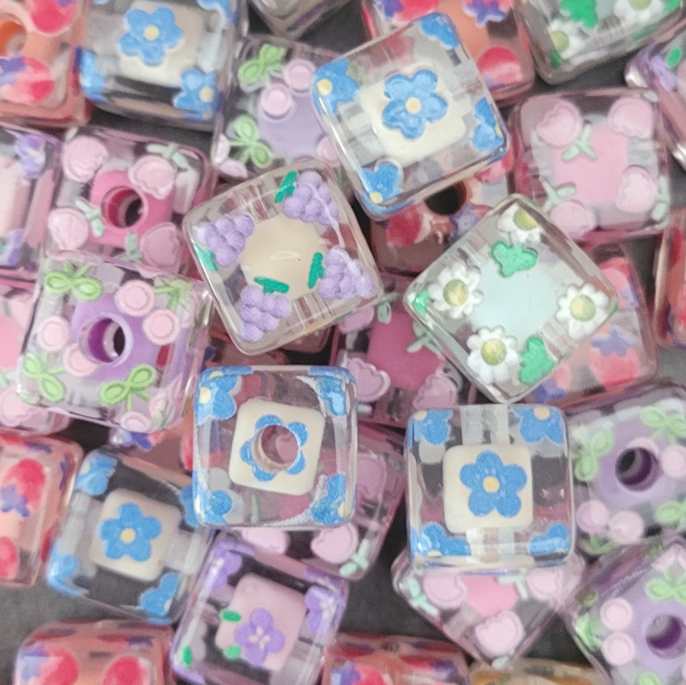 Clear cubes with various fruits or flowers-20pcs