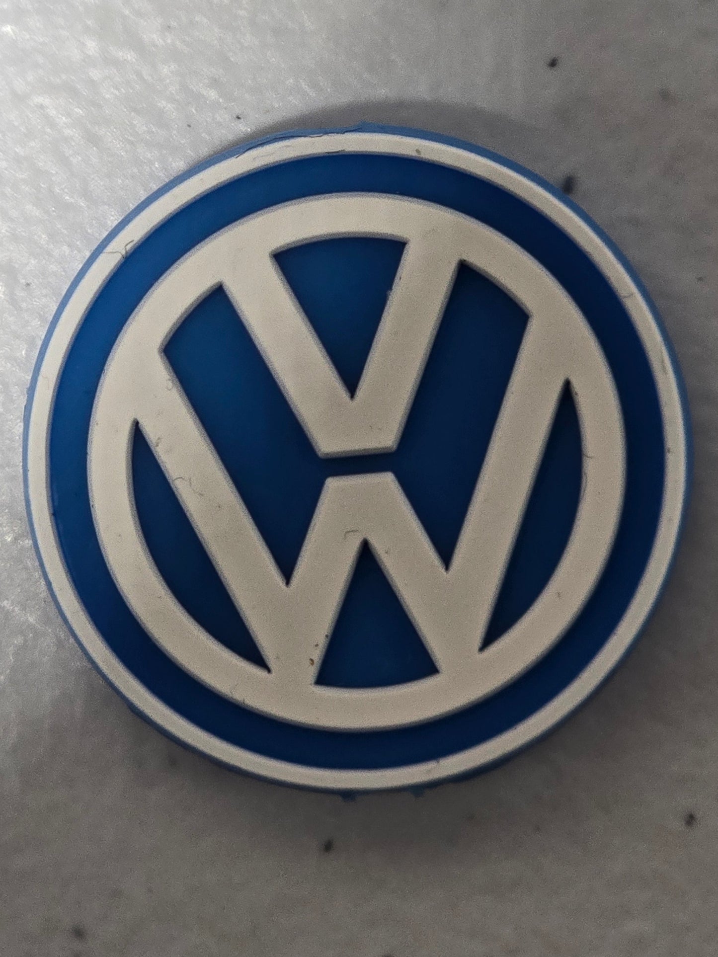 Focal silicone car logo