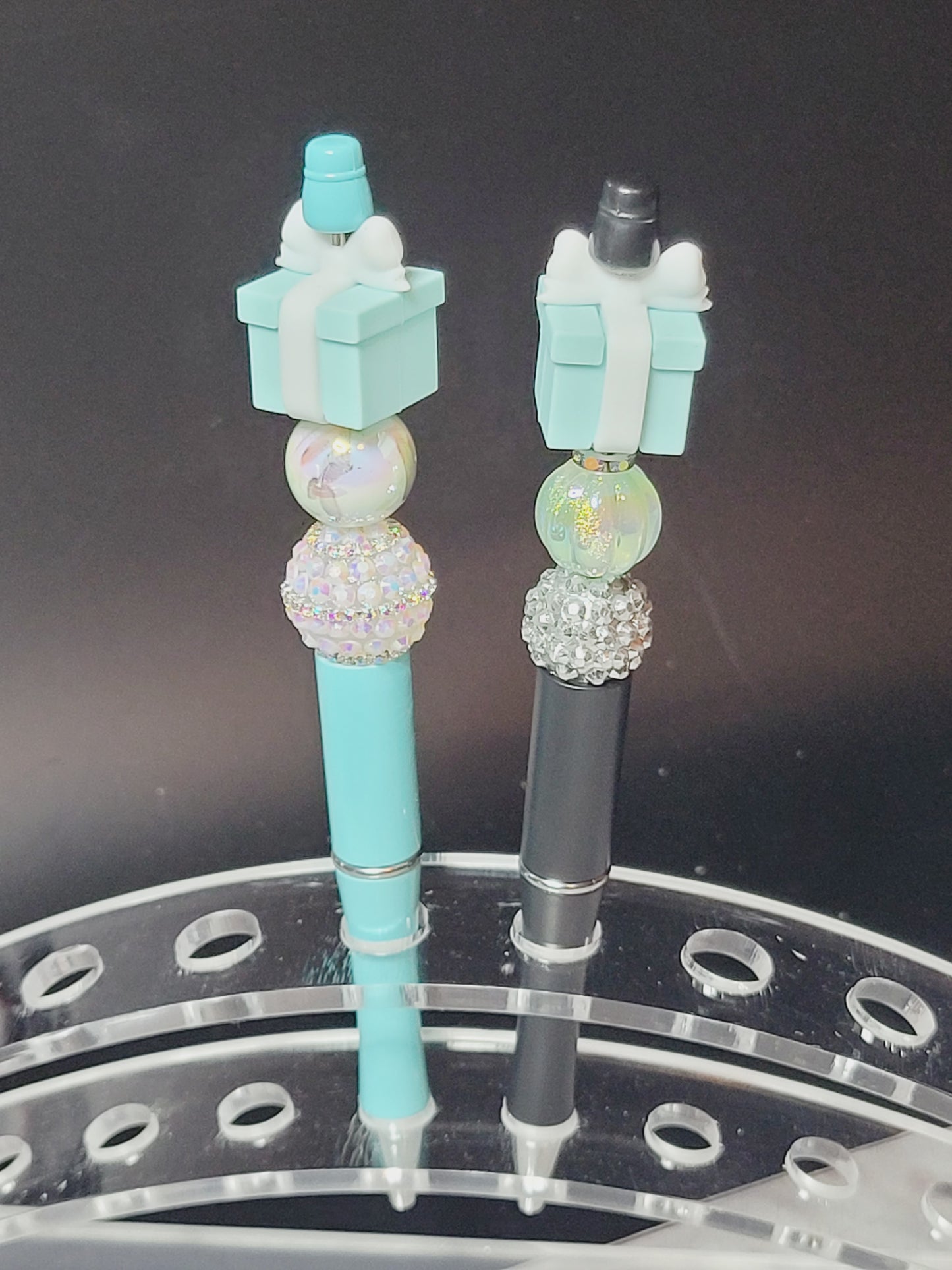 Pen 3D Tiffany blue gift box