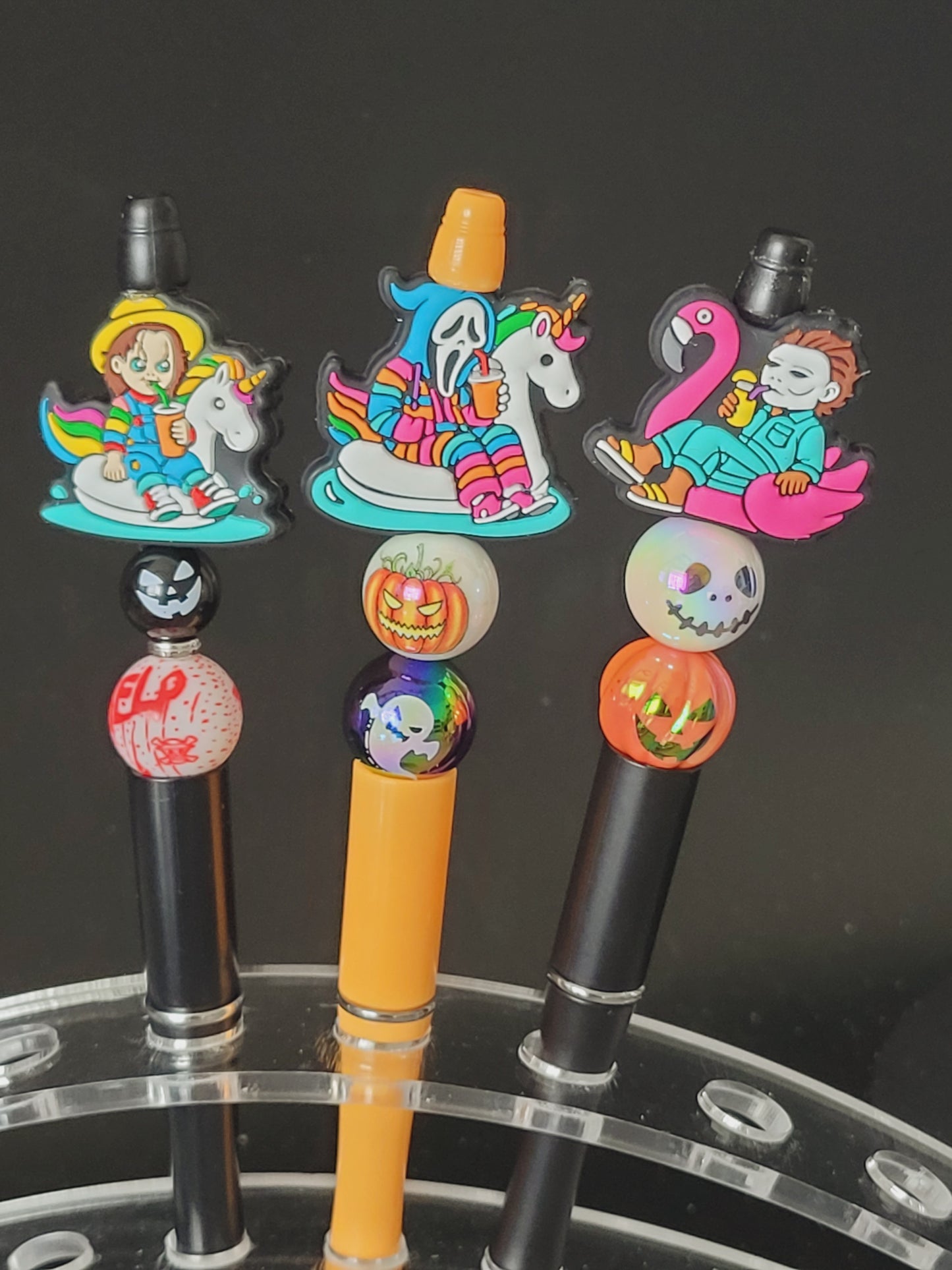 Pen spooky vibes