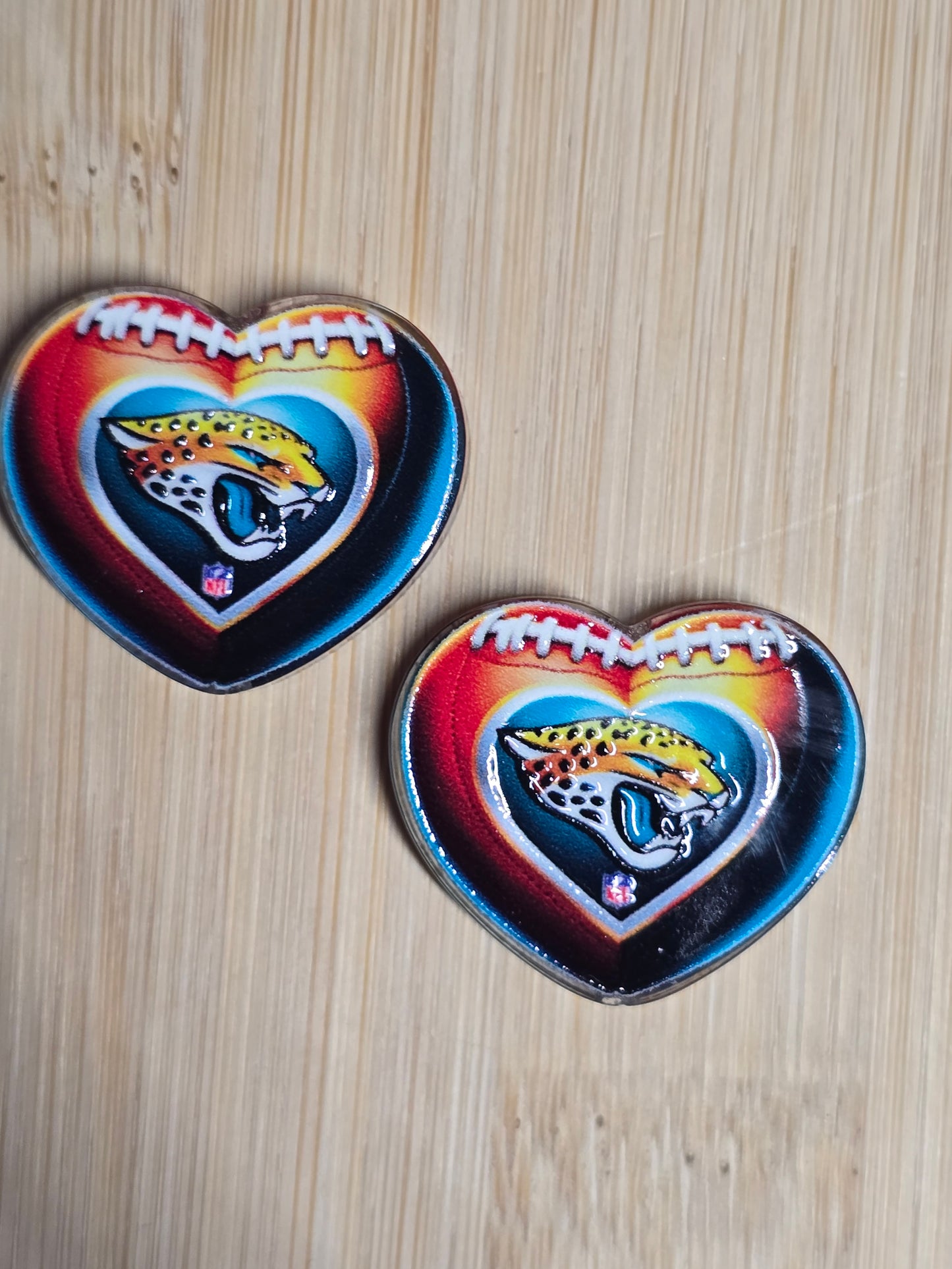 Acrylic focal beads heart shape NFL teams