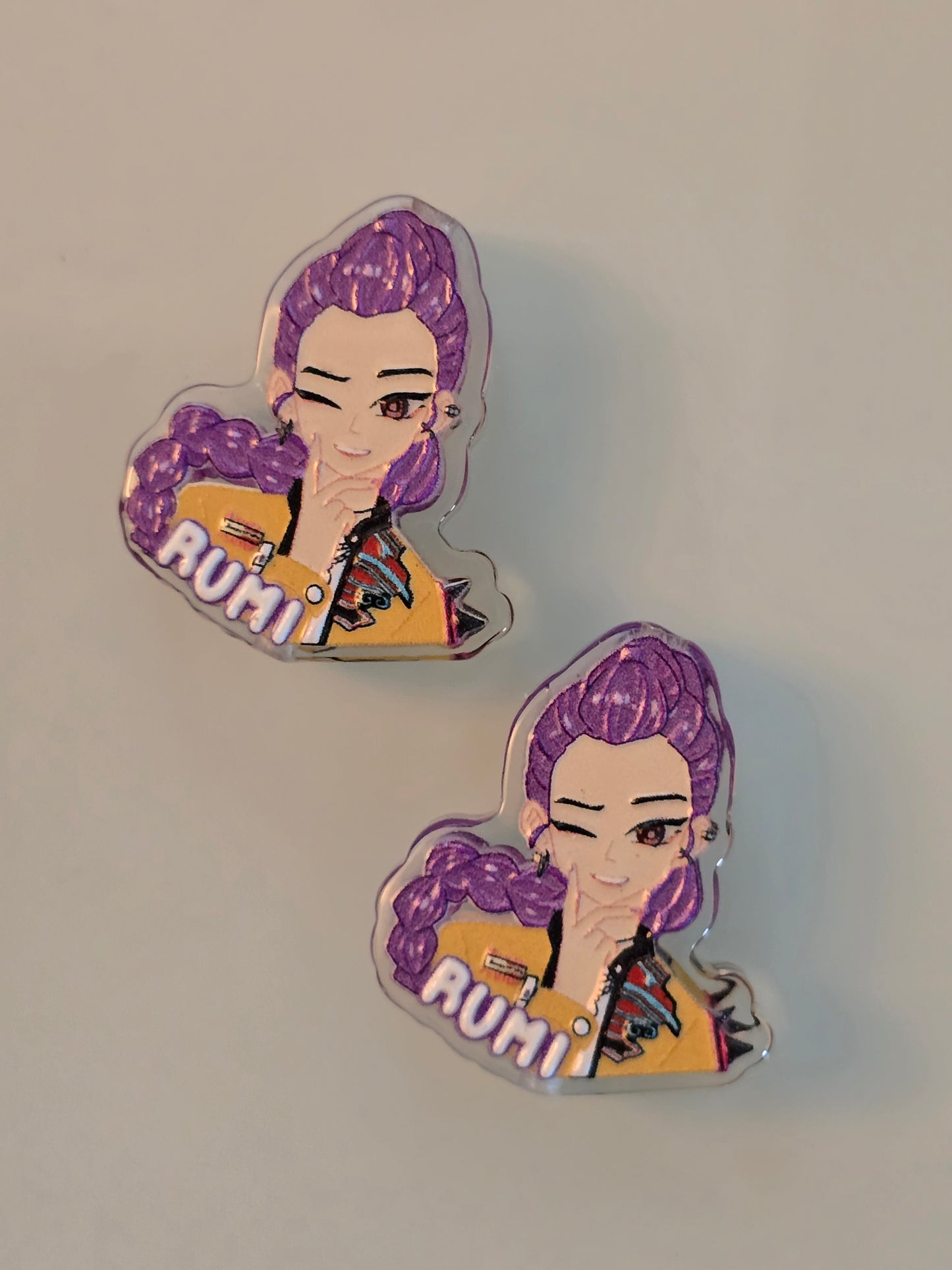 Acrylic focal beads girl band