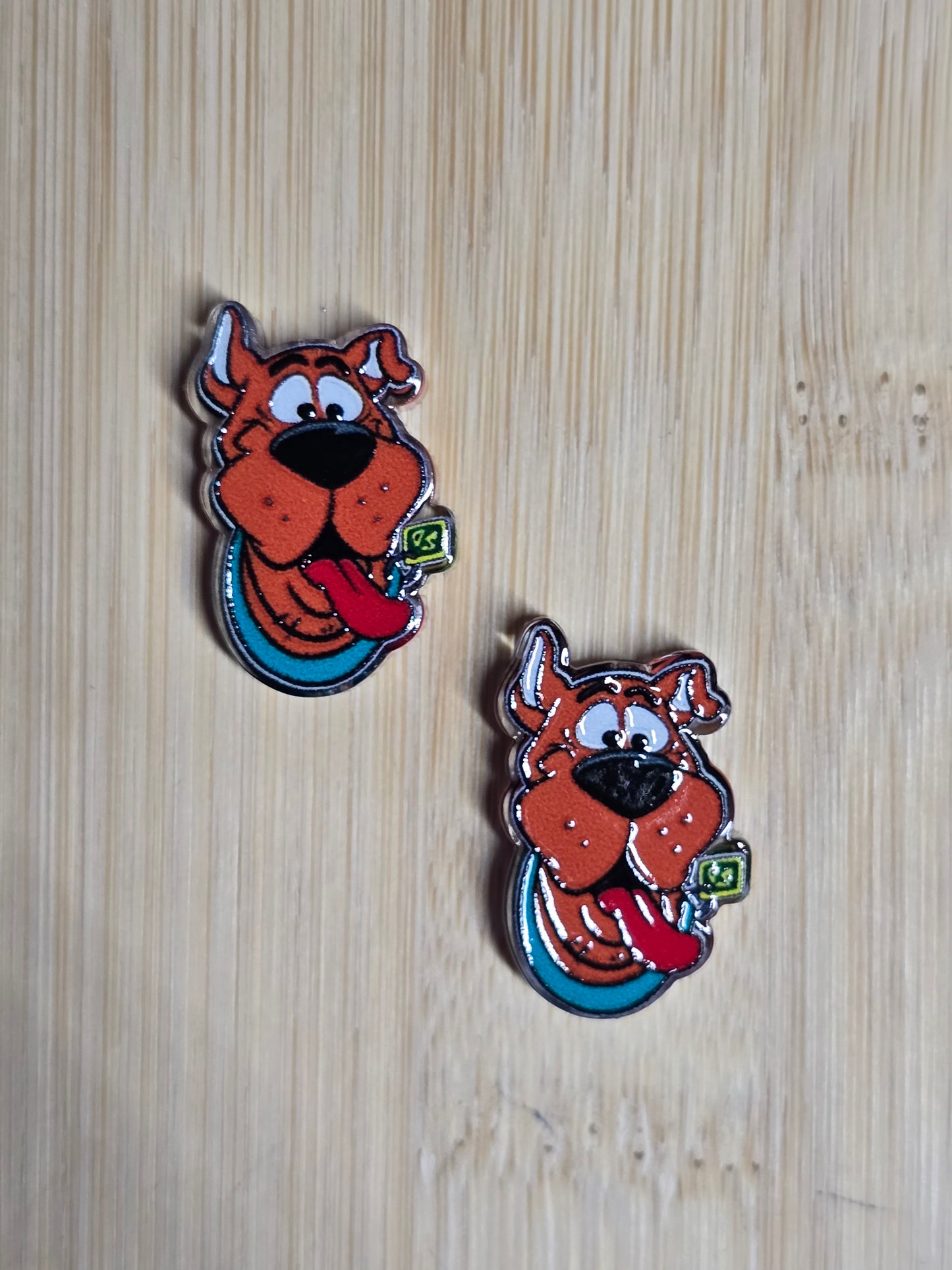 Focal acrylic bead. Character