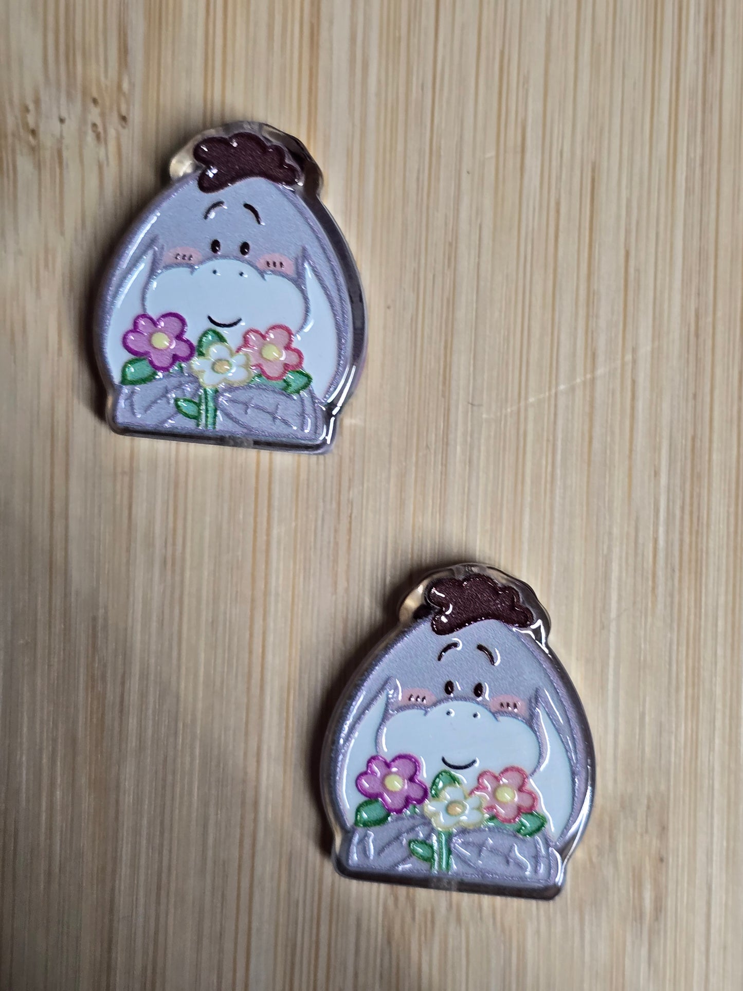 Acrylic focal bead- DS Grey donkey