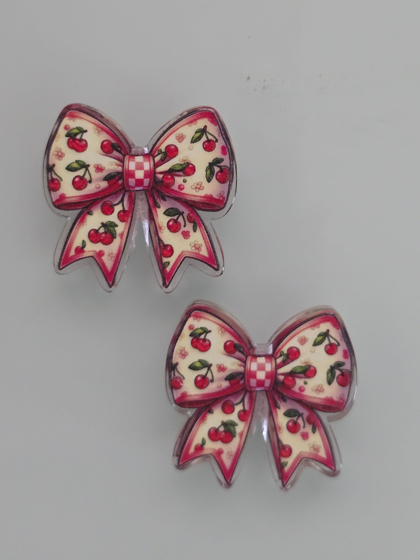 Acrylic focal beads  cherry bow