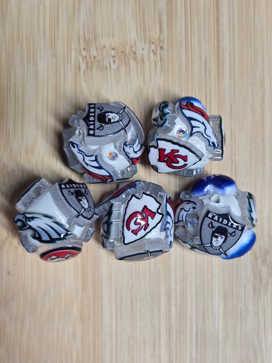 Acrylic beads 16mm football teams