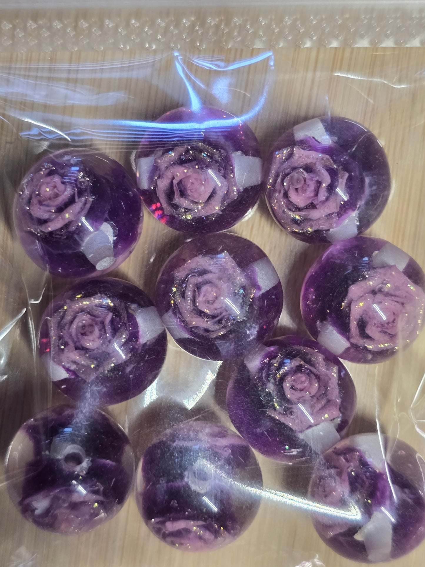 Small packs of acrylic beads