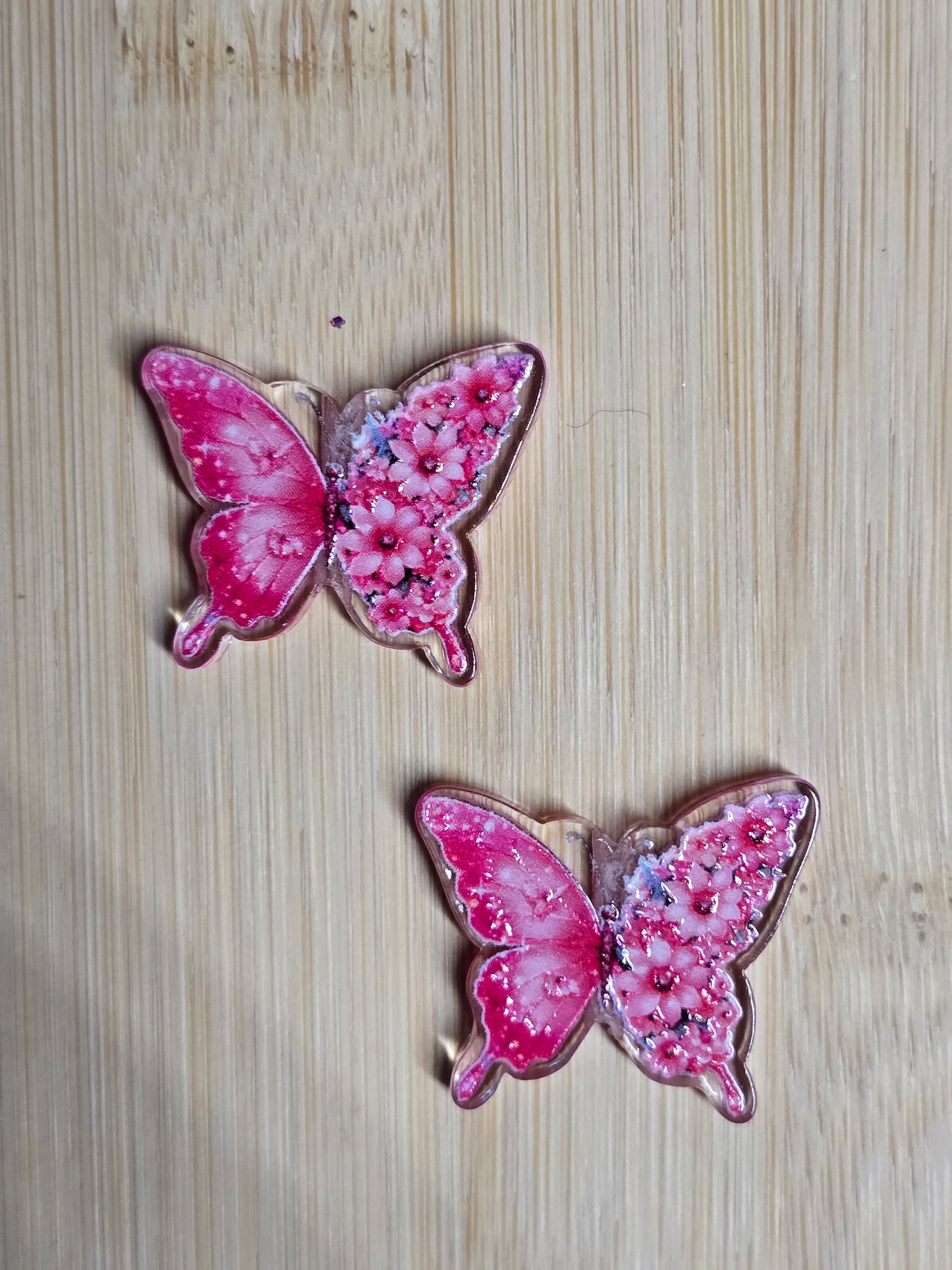 Focal- acrylic focal beads pink floral butterfly