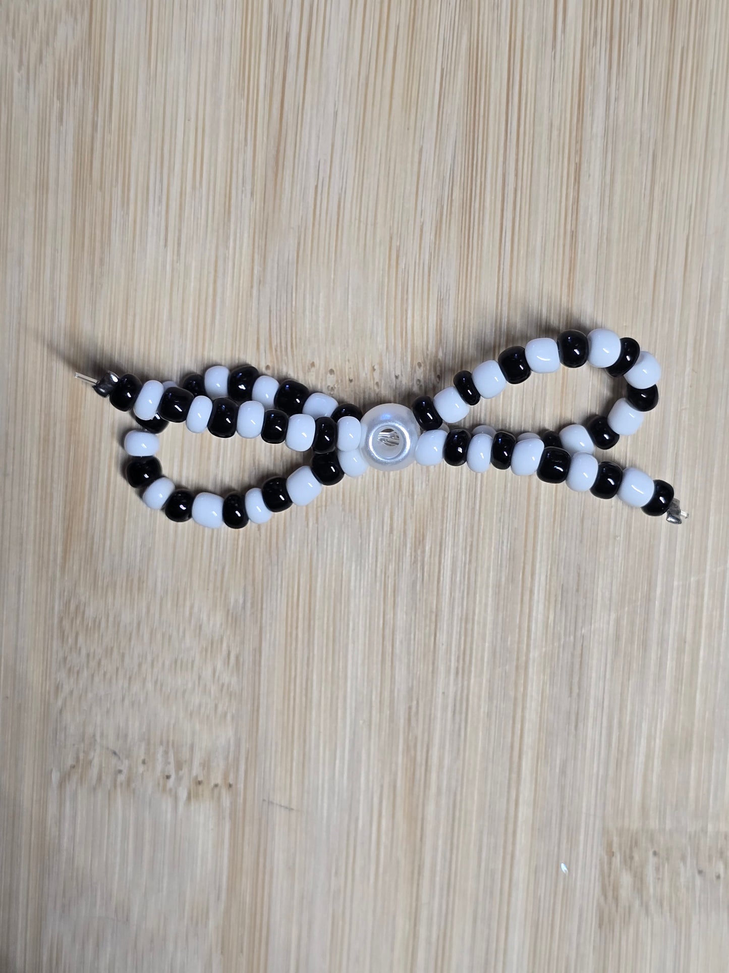 Acrylic bead bows 3pcs