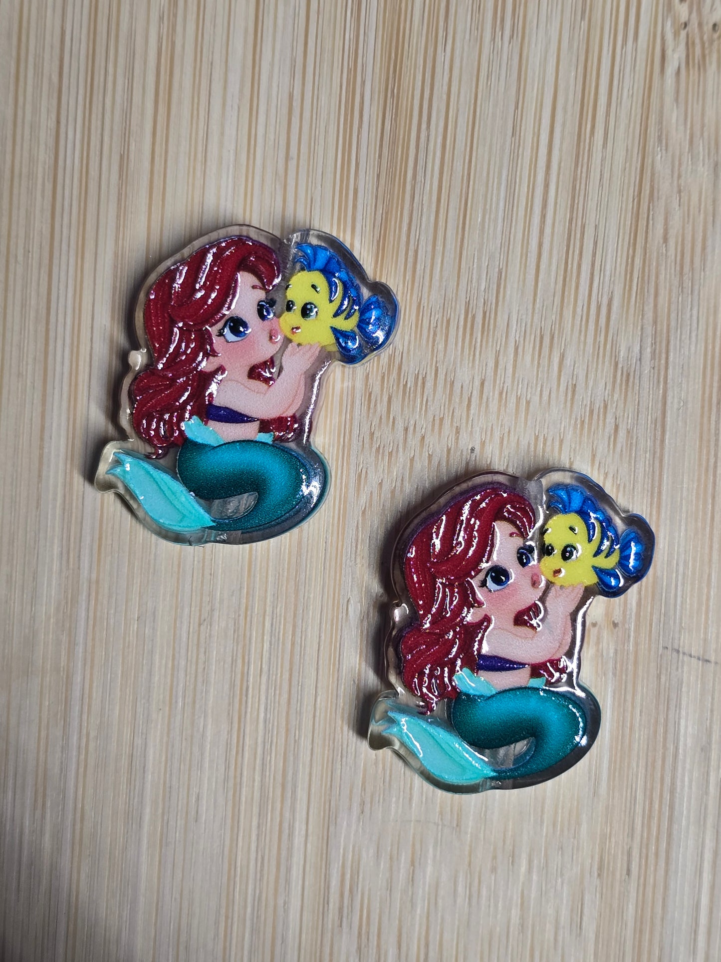 Focal- acrylic focal beads DS princess
