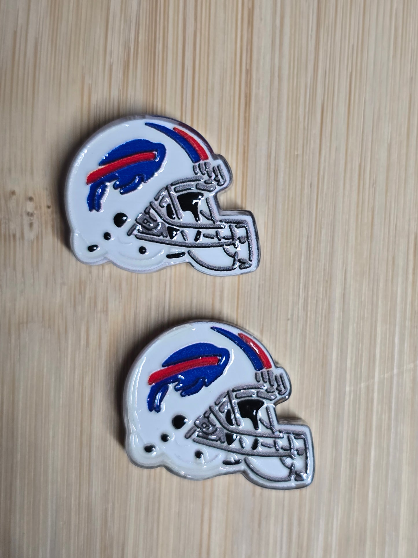 Acrylic focal beads nfl helmet buf.