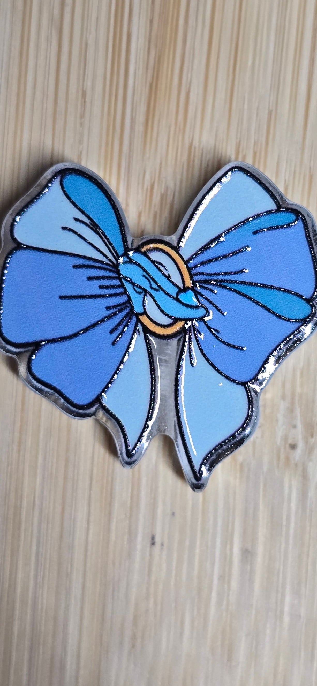 Acrylic focal beads princess bows