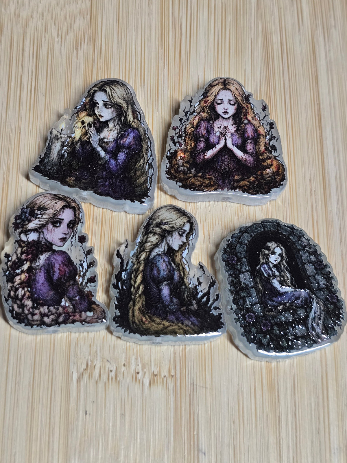 Acrylic focal beads- glow in the dark stunning princess mix
