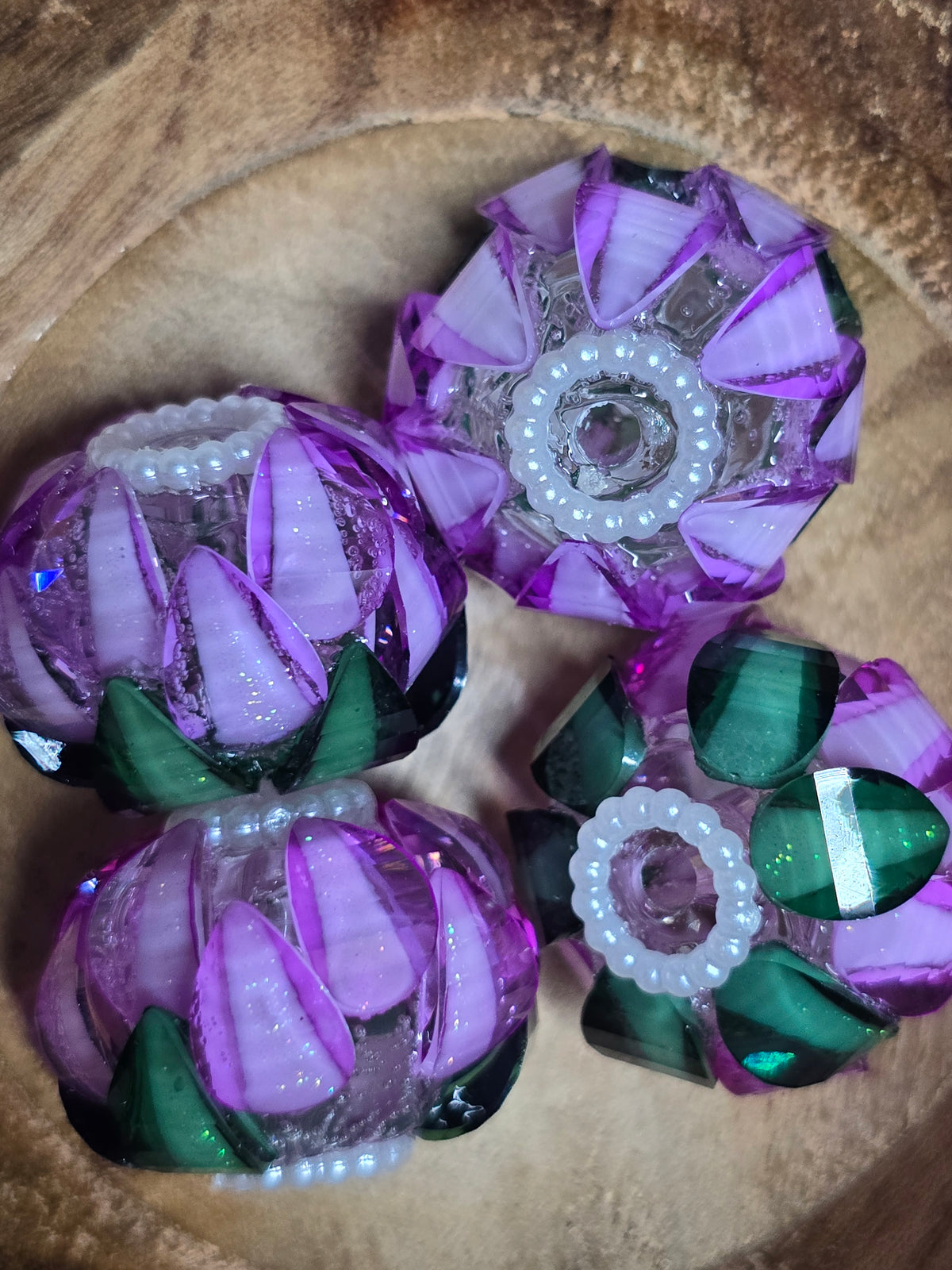 Fancy acrylic/resin beads- lotus flower