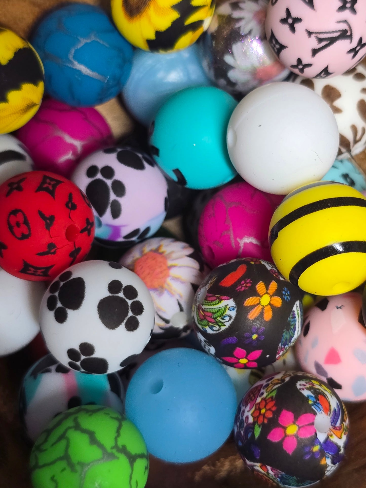 15mm silicone printed beads