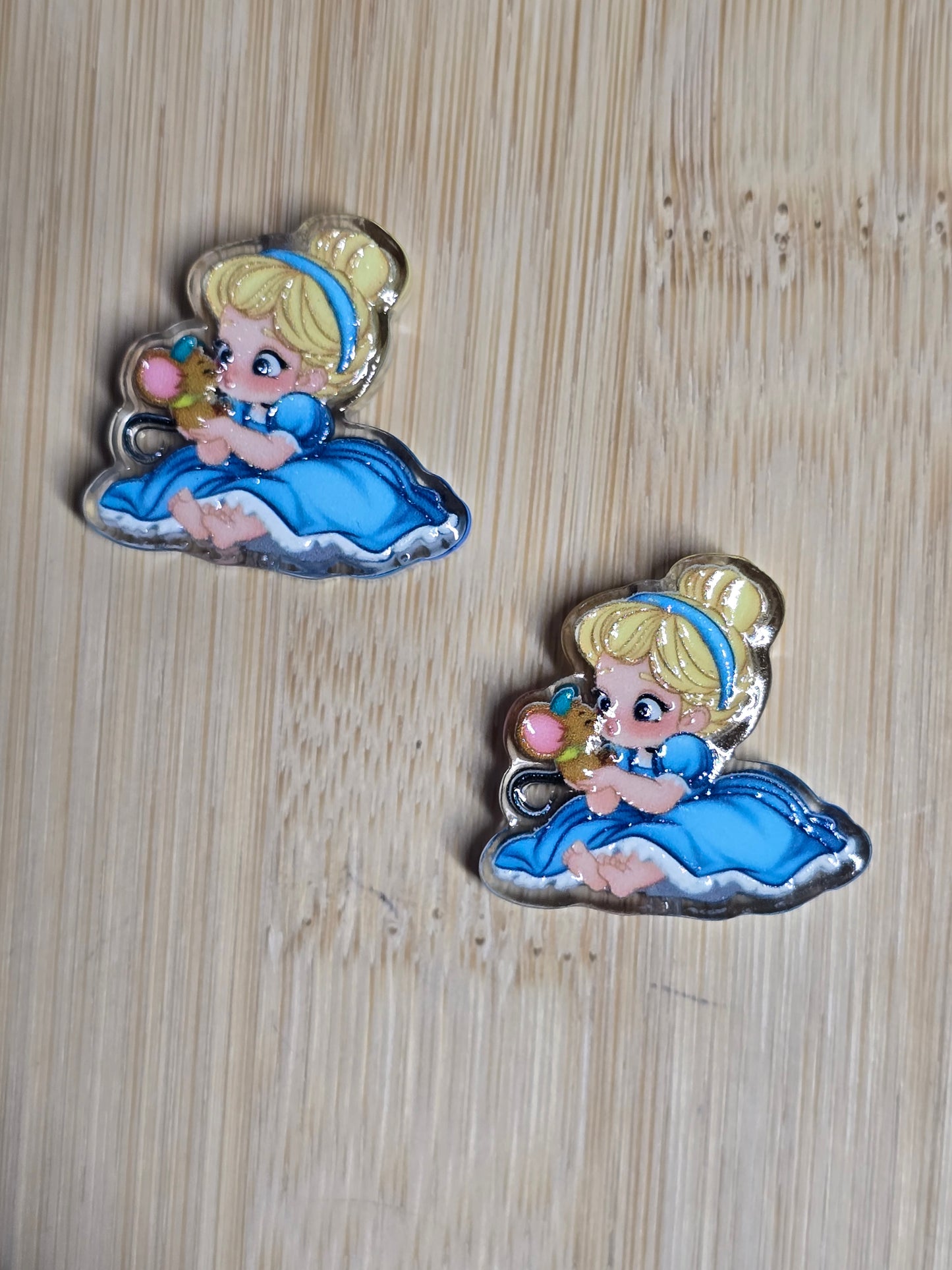 Focal- acrylic focal beads DS princess