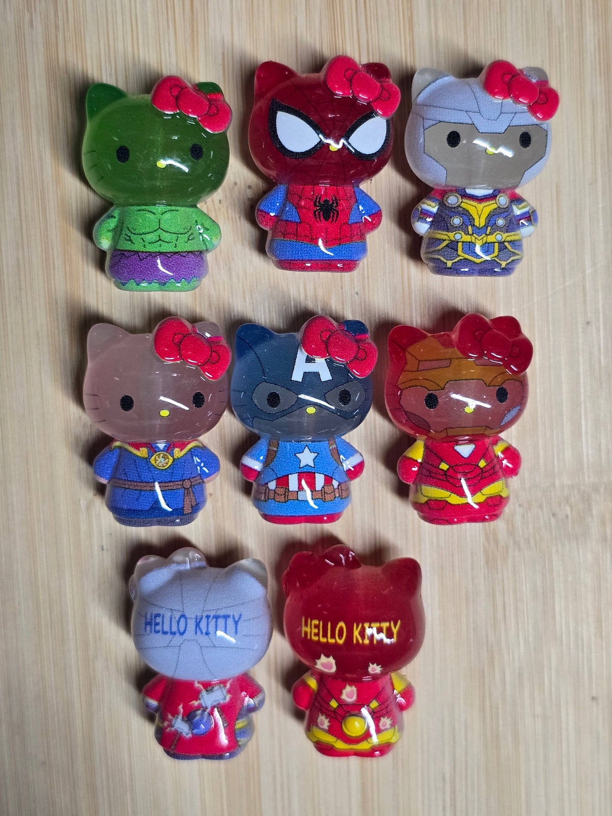 Acrylic beads superhero HK