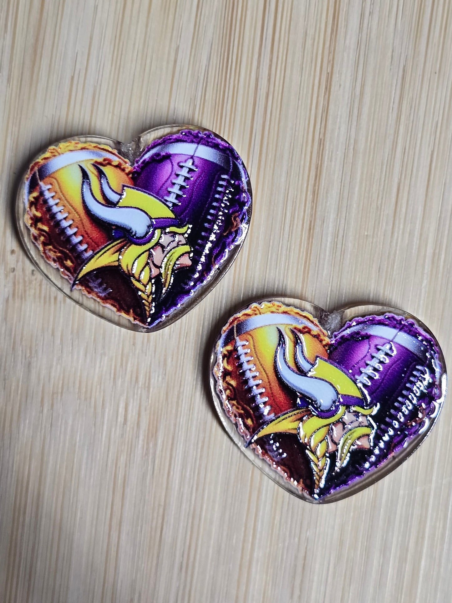 Acrylic focal beads heart shape NFL teams