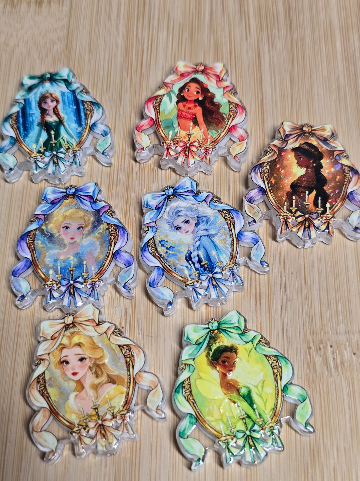 Acrylic focal beads princess mix