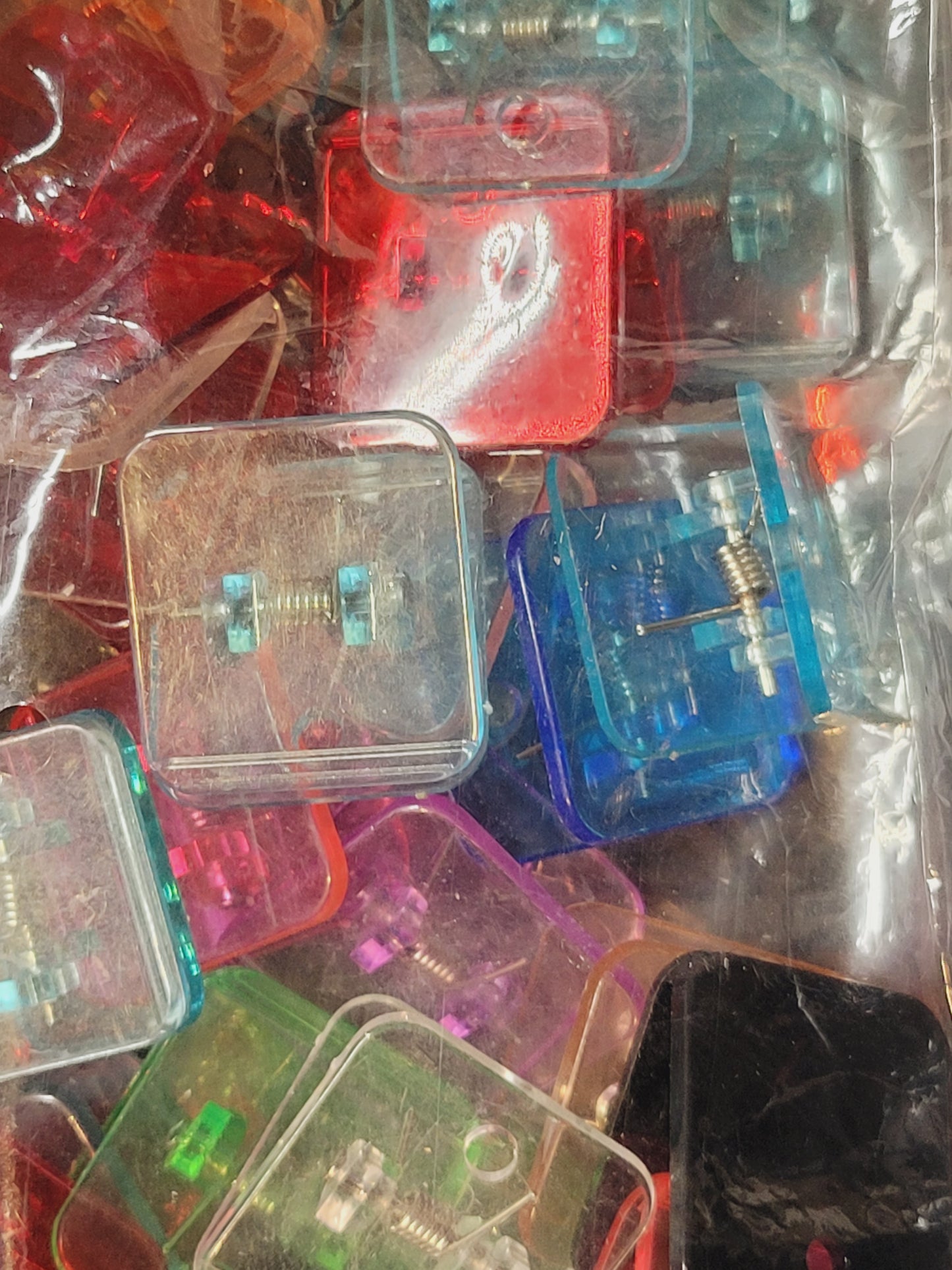 Plastic diy clips