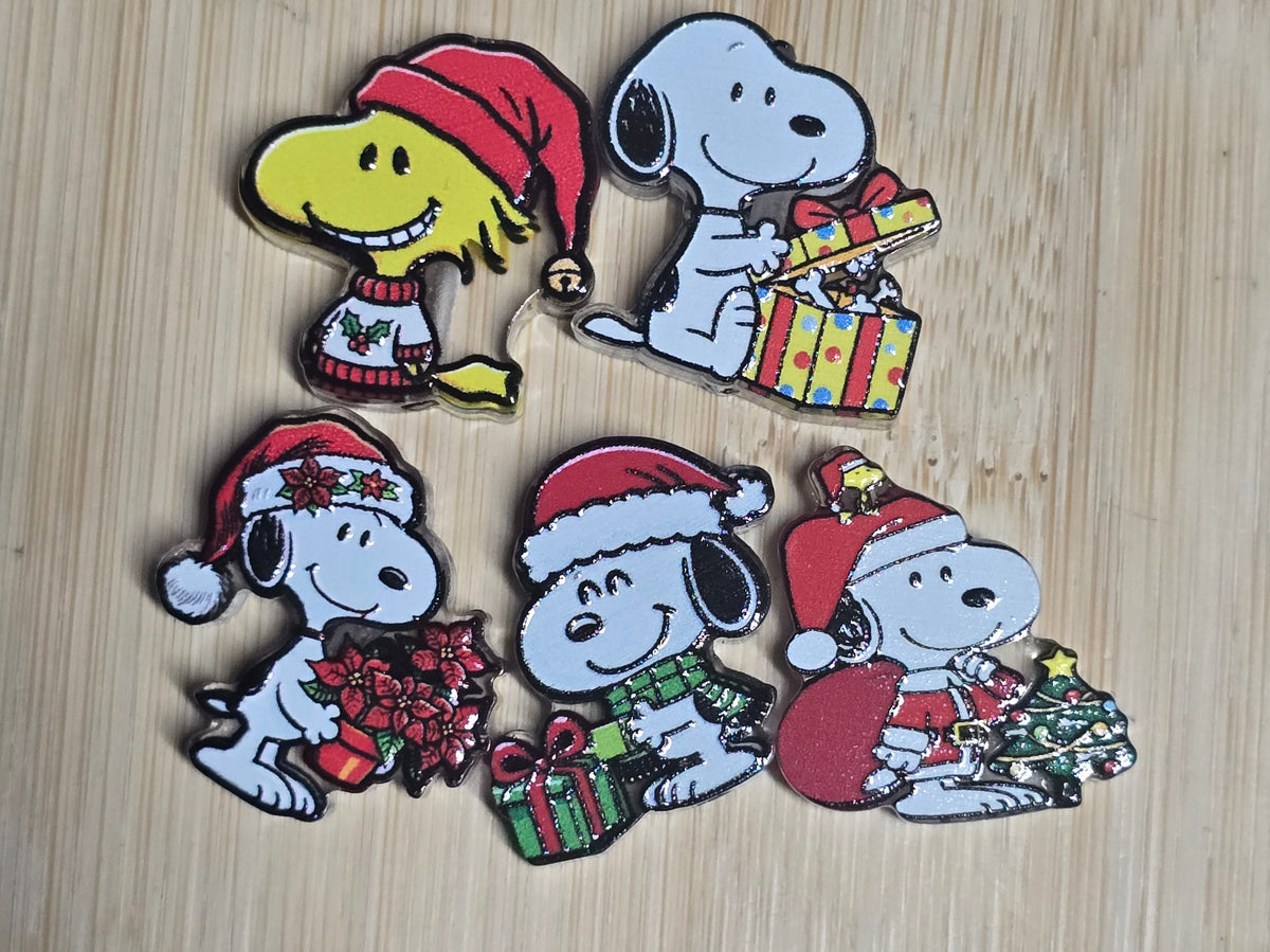 Acrylic focal beads Peanuts christmas