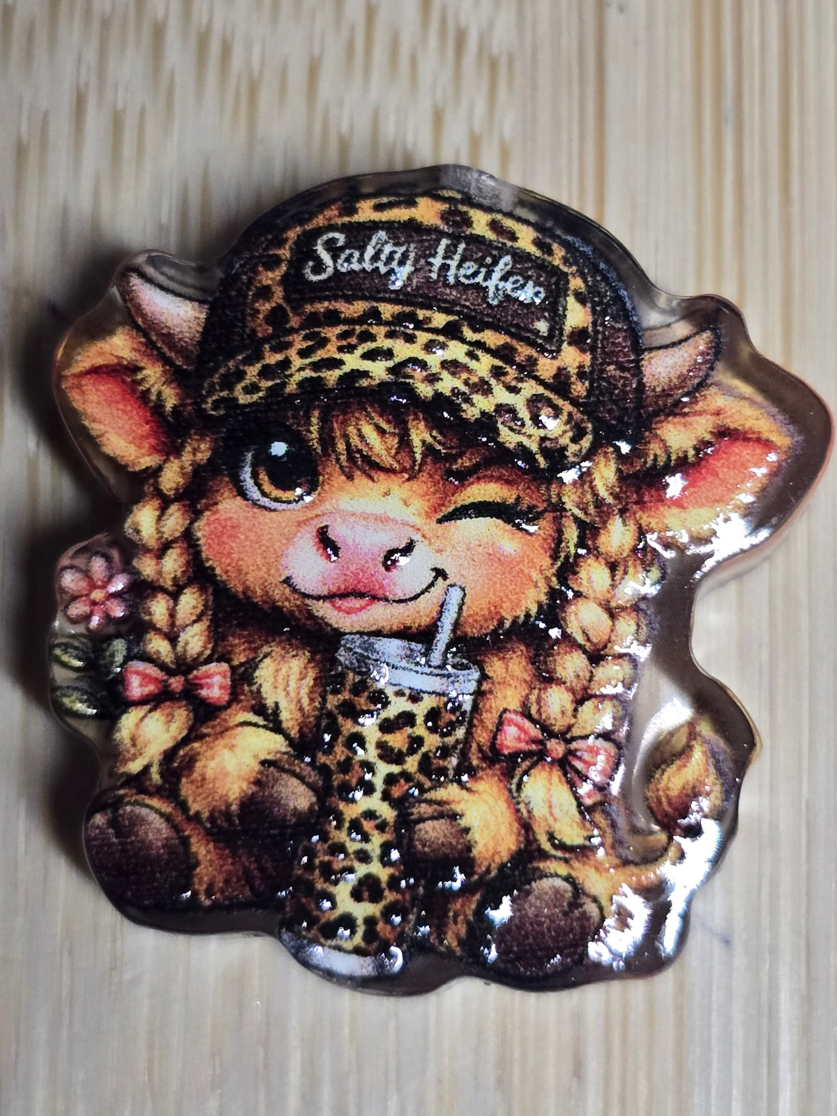 Acrylic focal beads- cute highland cow