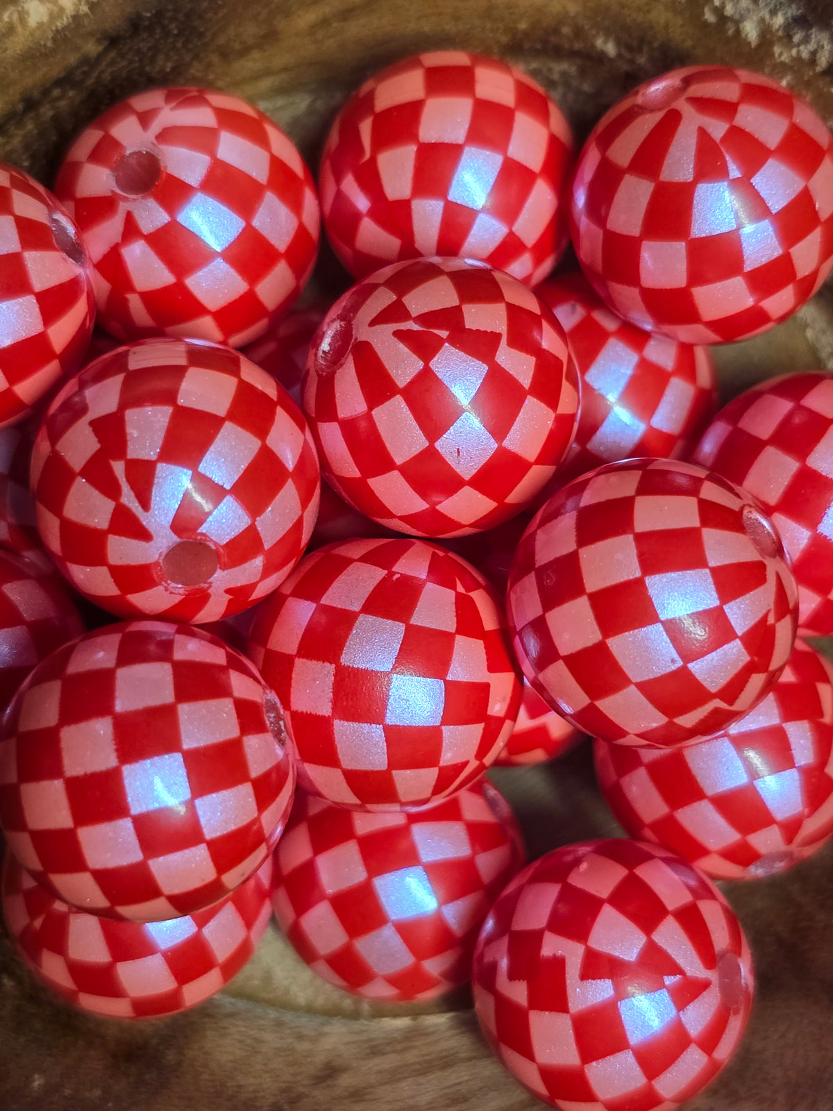 Acrylic 16mm checkered beads