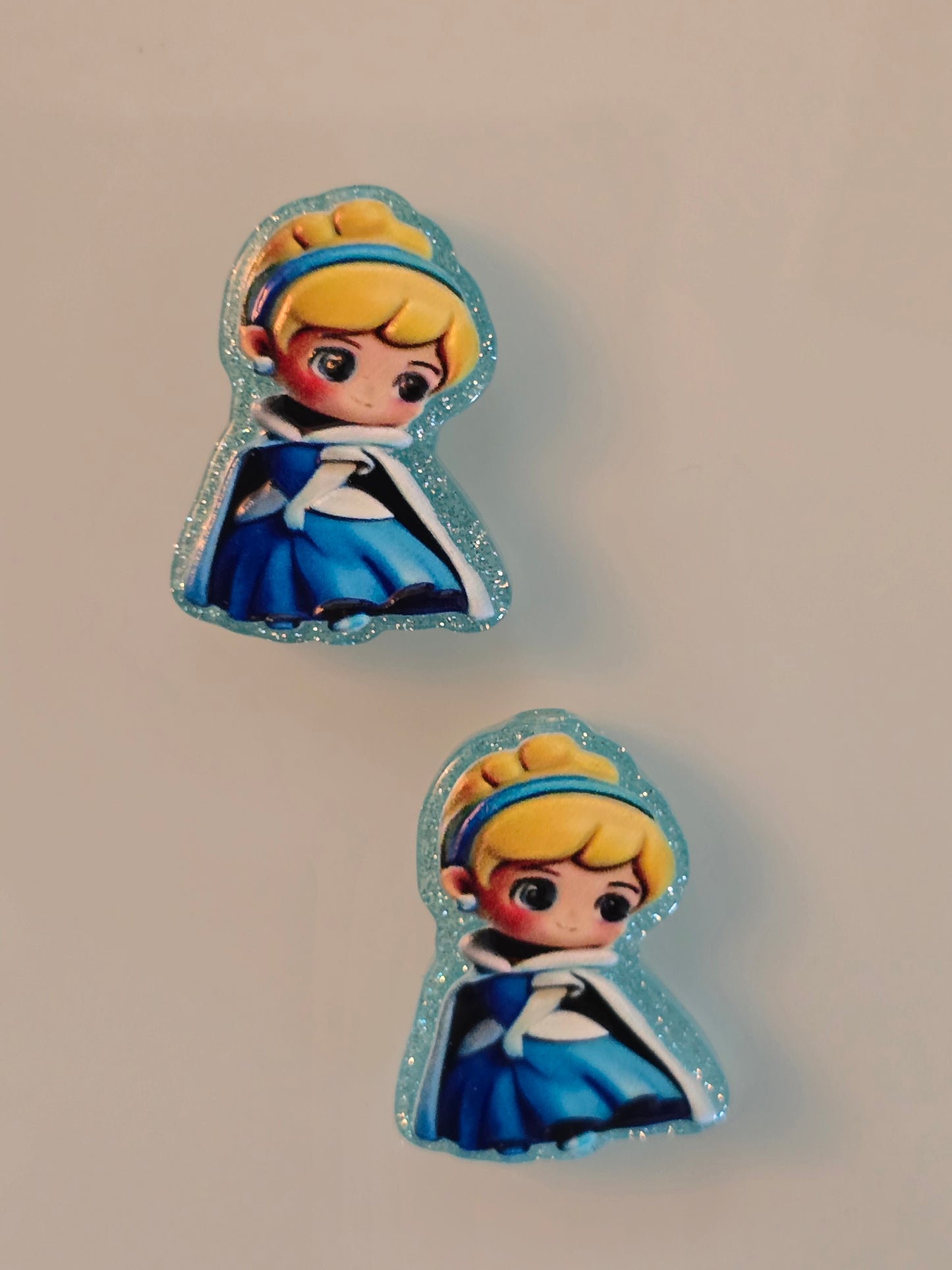 Acrylic focal beads DS blue princess