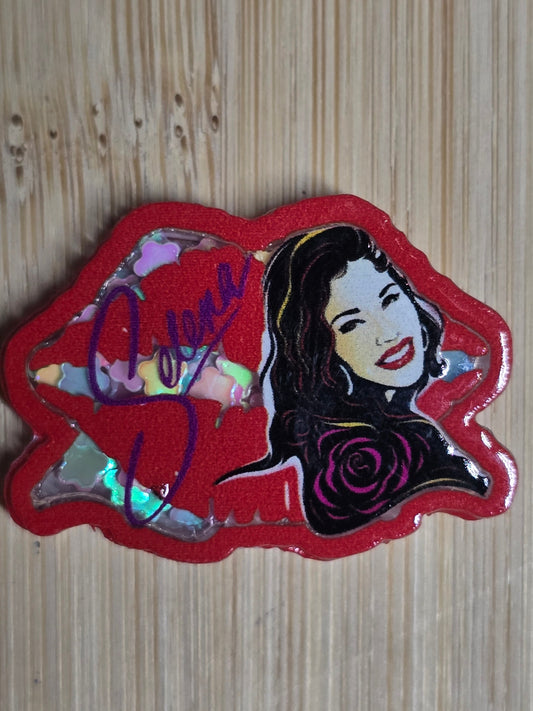 Acrylic focal beads shaker style red lips  very popular singer Selena